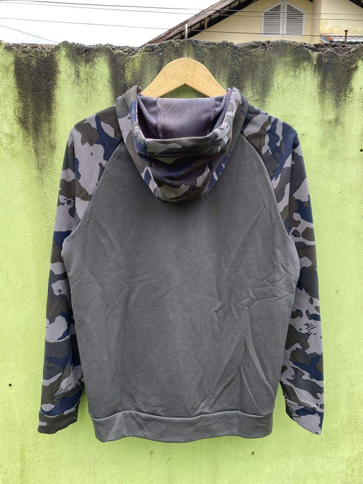 Nike Nike Dri-Fit Hoodie Zip Camo Sleeve Raglan Urban Style Size US M / EU 48-50 / 2 - 8 Thumbnail