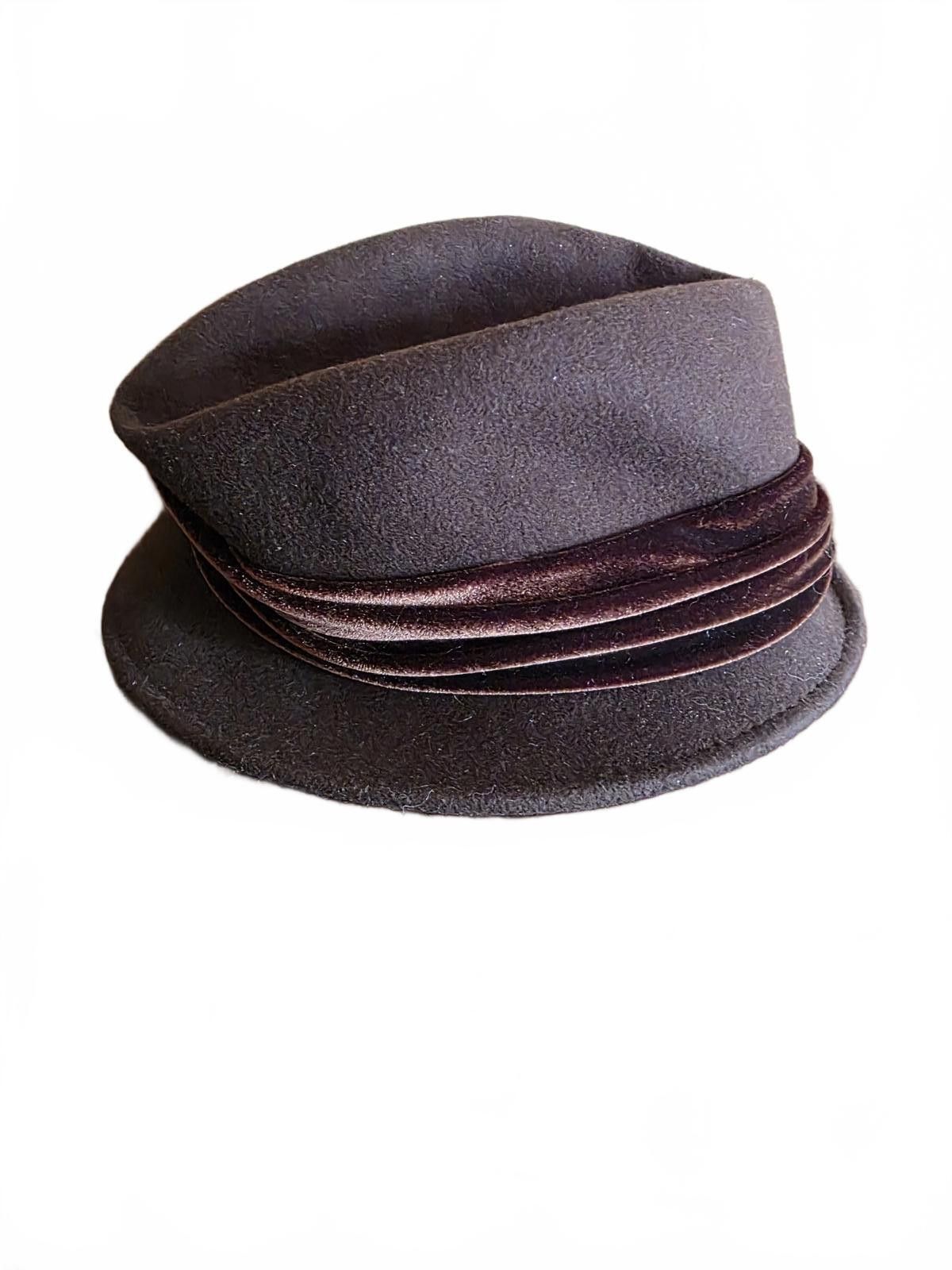 Giovanni Valentino Giovannio Brown Wool Felt Vintage Cloche Hat with Flower Size ONE SIZE - 10 Thumbnail