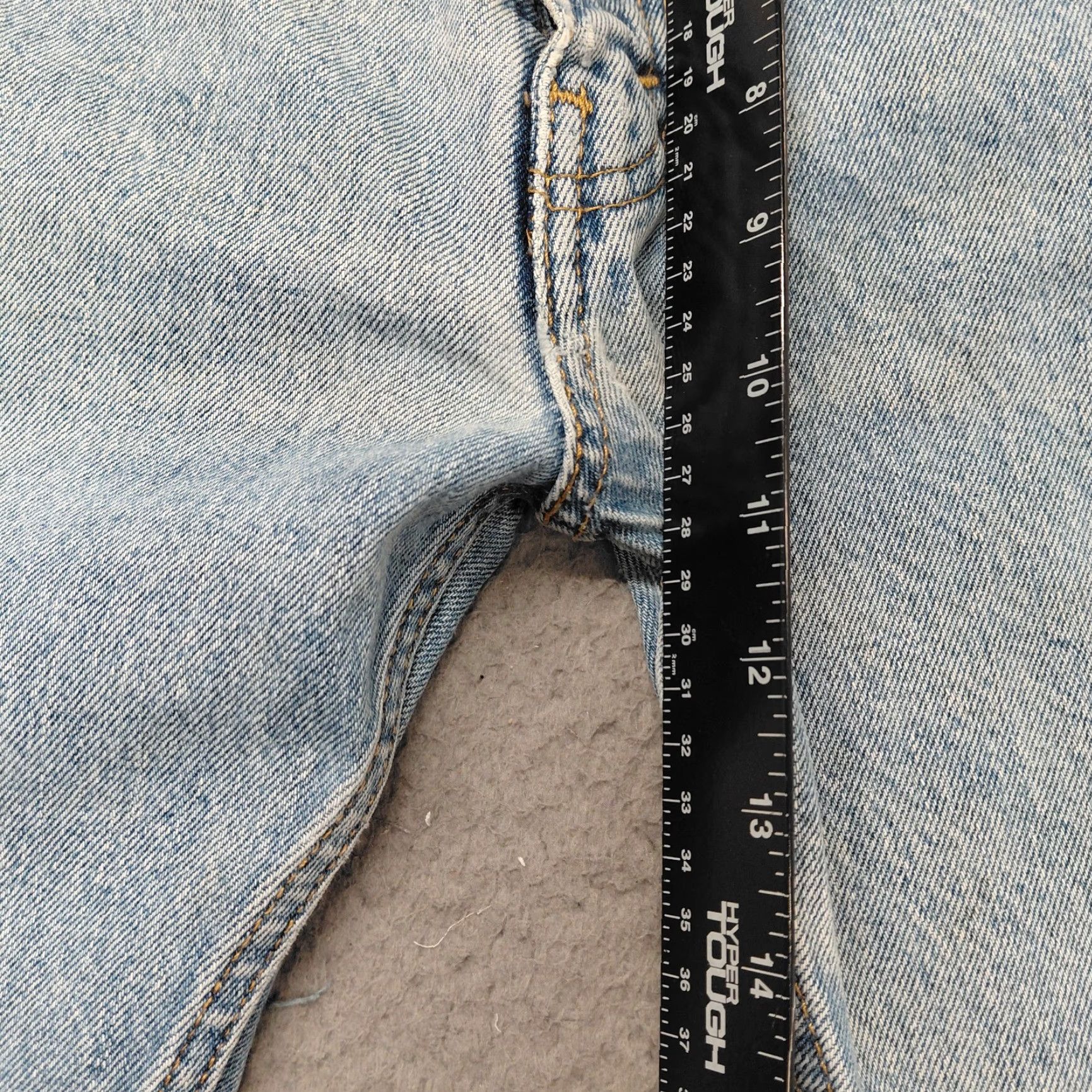 Levi's Levi's 505 Jeans Men's Regular Blue Straight Light Wash Denim Pants 36x29 Belt Loops 5-Pocket Size US 36 / EU 52 - 6 Thumbnail