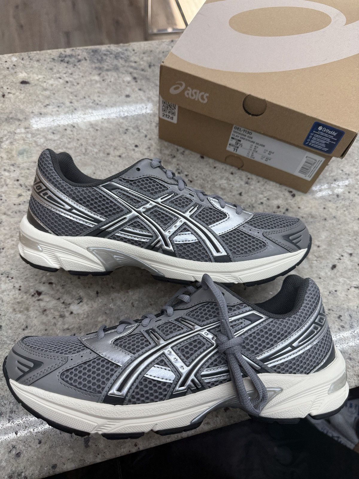 Asics Gel 1130s Clay Grey/Pure Silver Size US 9.5 / EU 42-43 - 1 Thumbnail