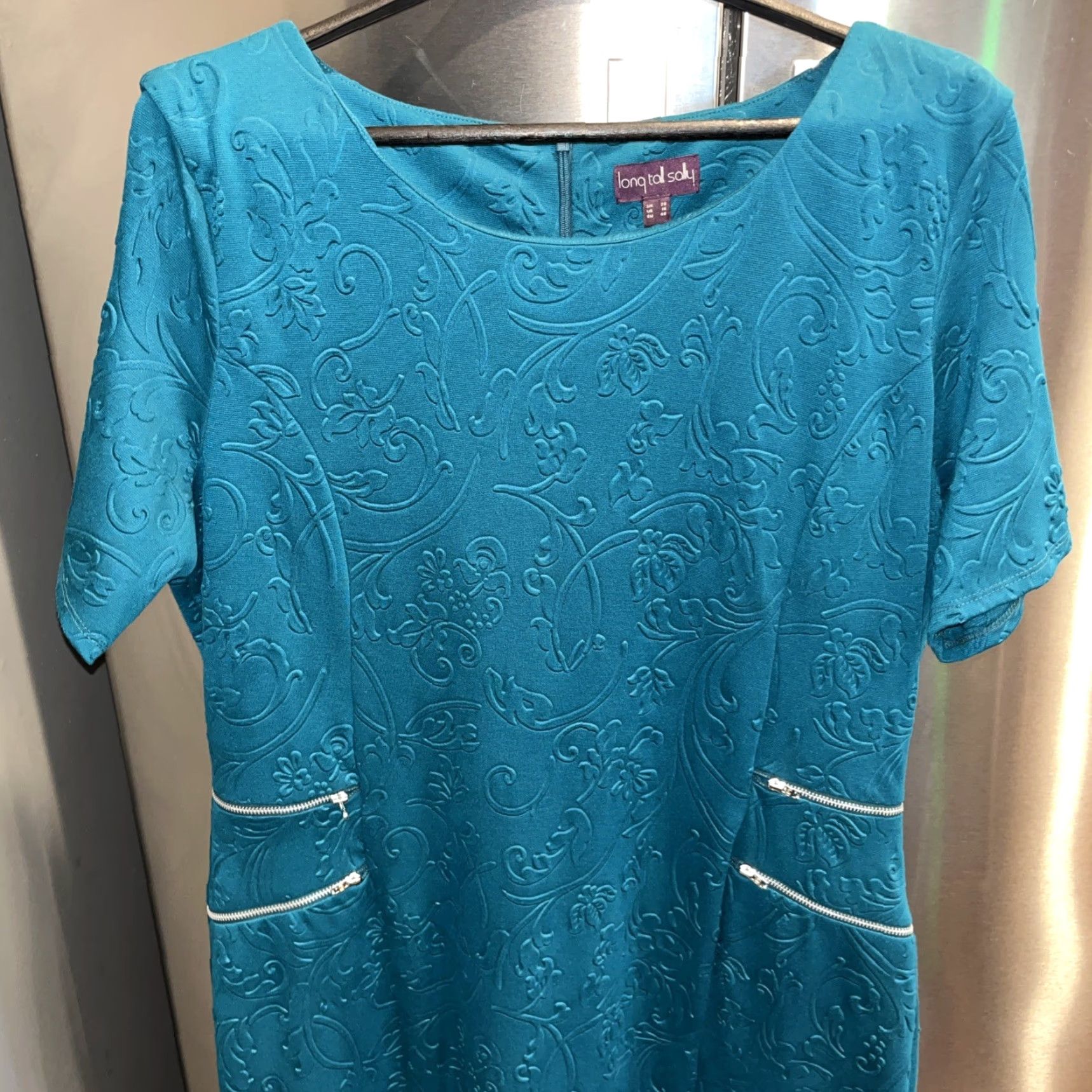 Vintage VINTAGE Long Tall Sally TURQUOISE Blue Floral Embossed Zipper Accents Short Sleeve Sz 16 Size 38" / US 16 / IT 52 - 3 Thumbnail