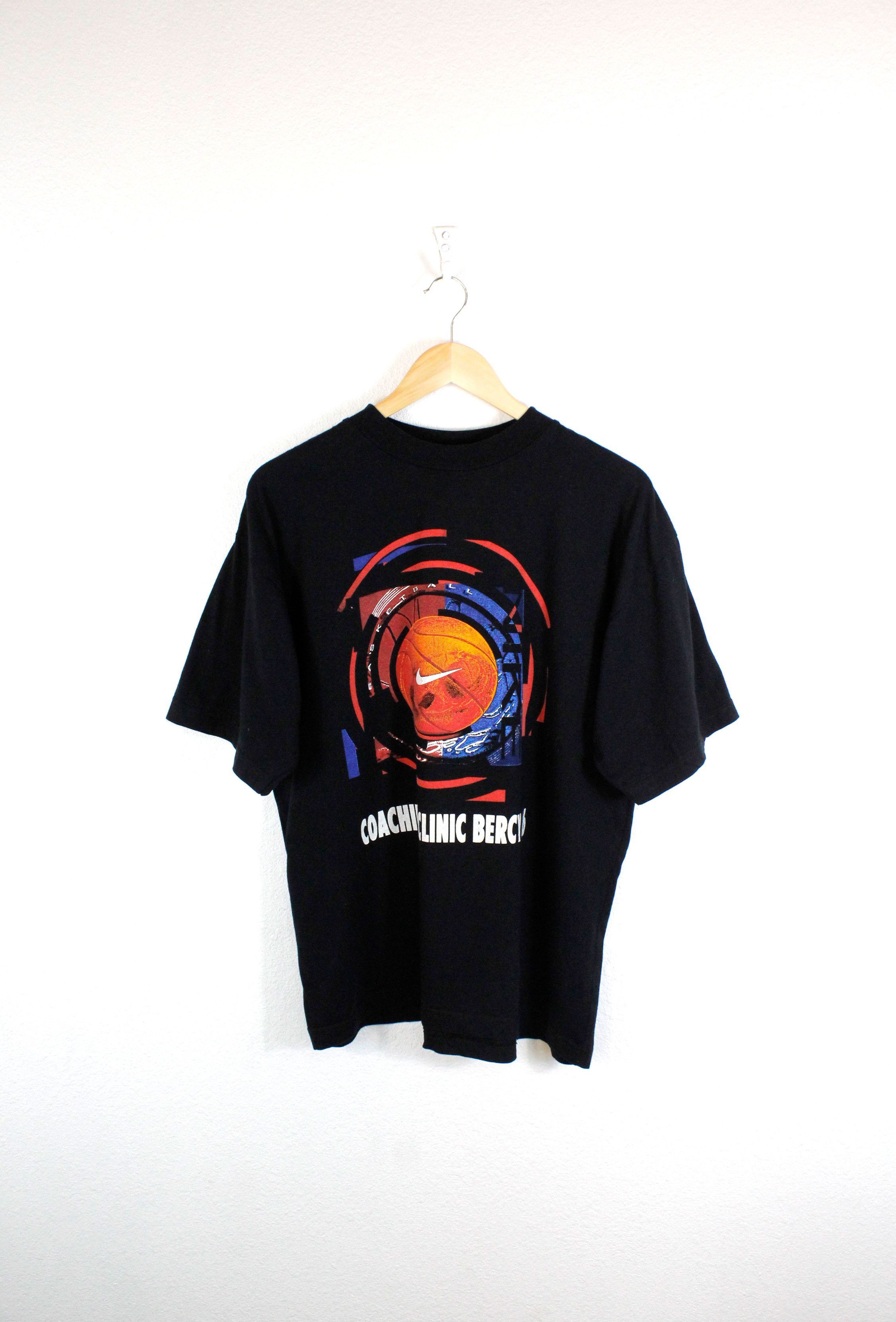 Nike Vintage Nike 1996 Basketball Coaching Clinic Bercy Tee 90s Size US XL / EU 56 / 4 - 1 Thumbnail