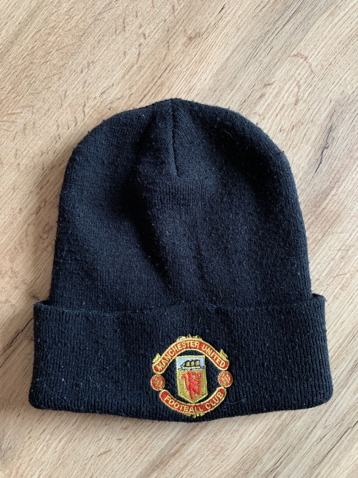 Vintage Manchester United Vintage Football Winter Hat Umbro Soccer Size ONE SIZE - 1 Thumbnail