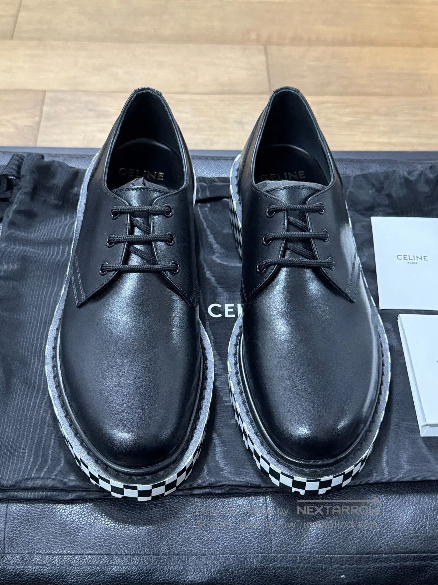 celine black leather casual derby shoes.