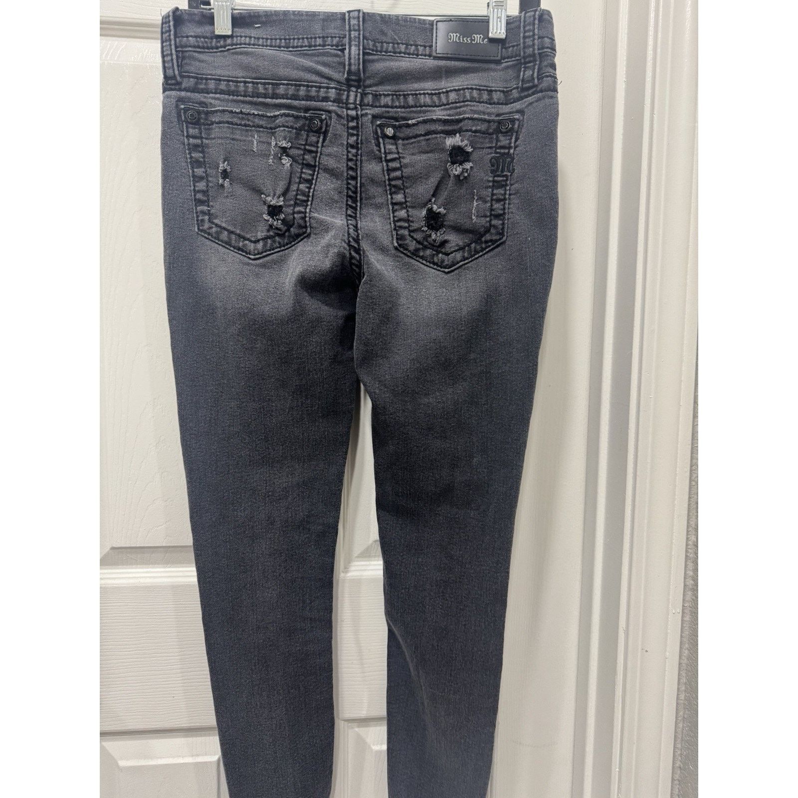 Miss Me Miss Me Denim Distressed Black Mid Rise Ankle Skinny Jeans Size 28" / US 6 / IT 42 - 2 Thumbnail