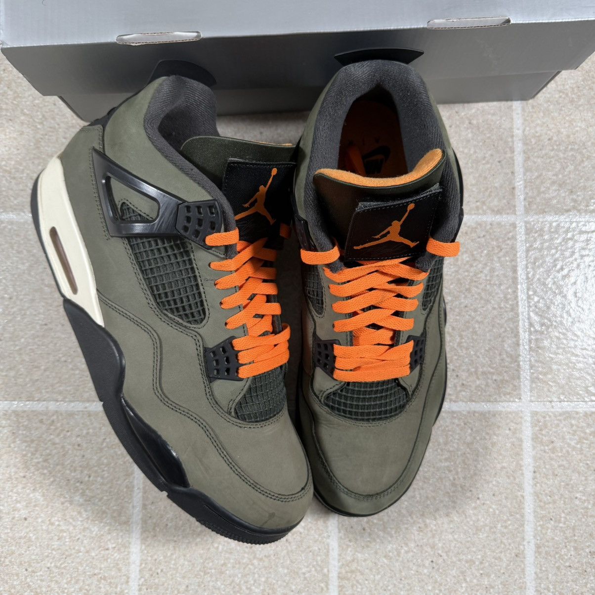 Jordan Brand Size 11.5 - Men's Undefeated x Air Jordan 4 Retro 2025 Size US 11.5 / EU 44-45 - 2 Thumbnail