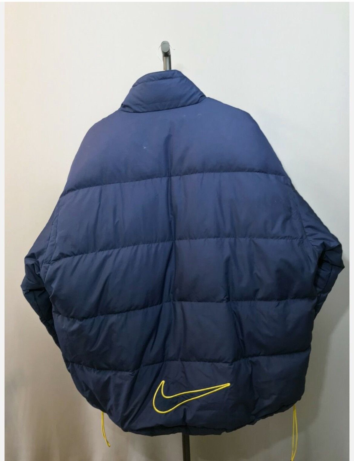 Nike Vintage 90’s Nike Rare Puffer Jacket Big Swoosh XL Blue Size US XL / EU 56 / 4 - 8 Thumbnail