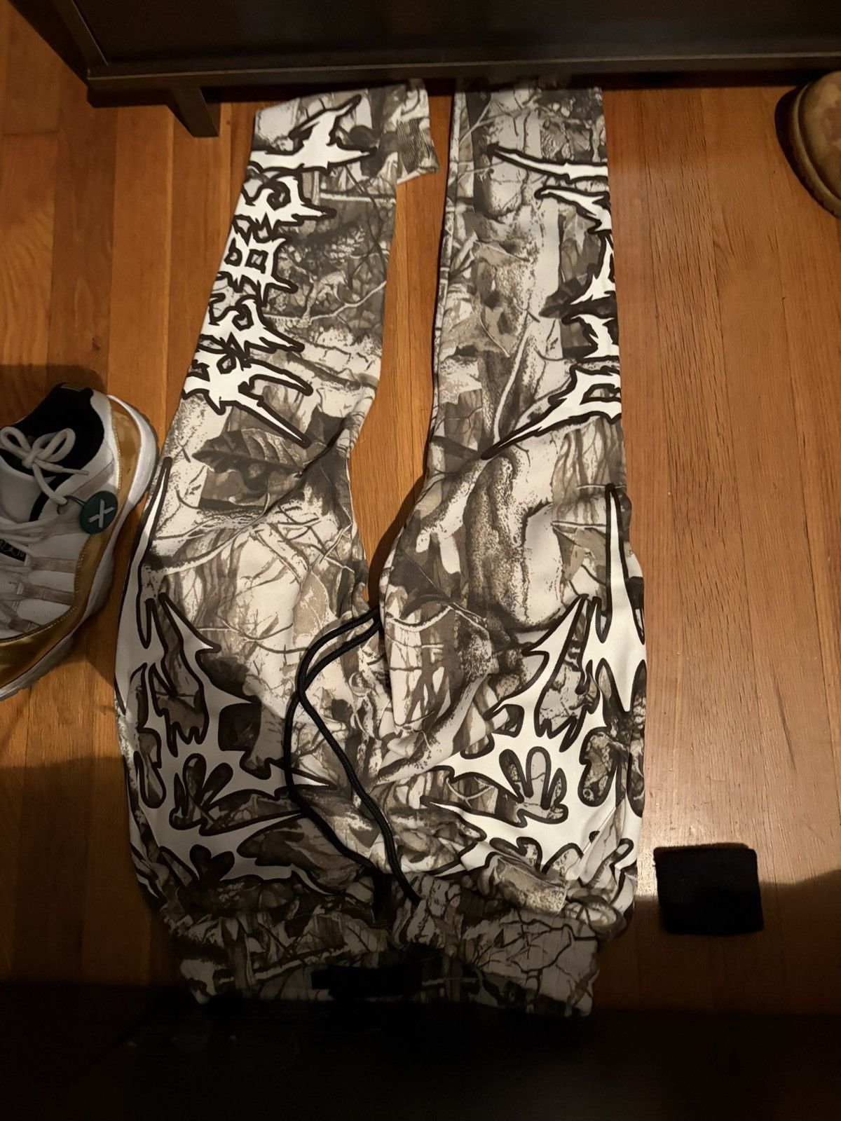 Other Rebel vengeance sweats Size US 26 / EU 42 - 1 Preview