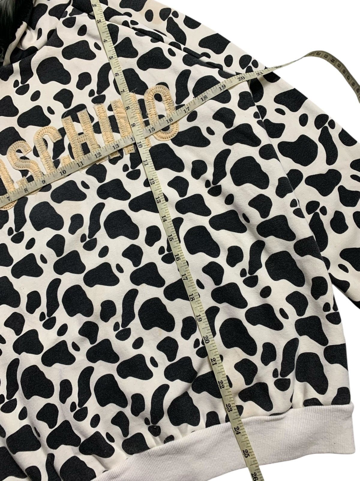 20471120 MOSCHINO COW FUR HOODIE IFSIX LGB HYSTERIC RAF SIMONS STYLE Size US M / EU 48-50 / 2 - 7 Thumbnail