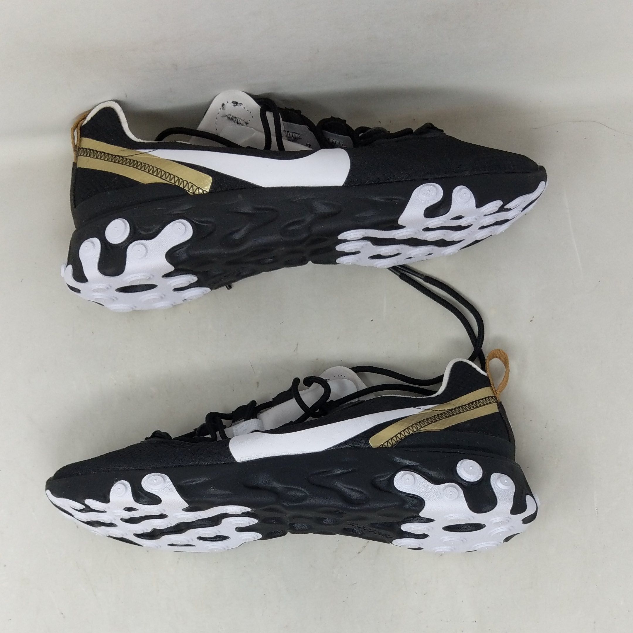 React Element 55 SE Black Metallic Gold