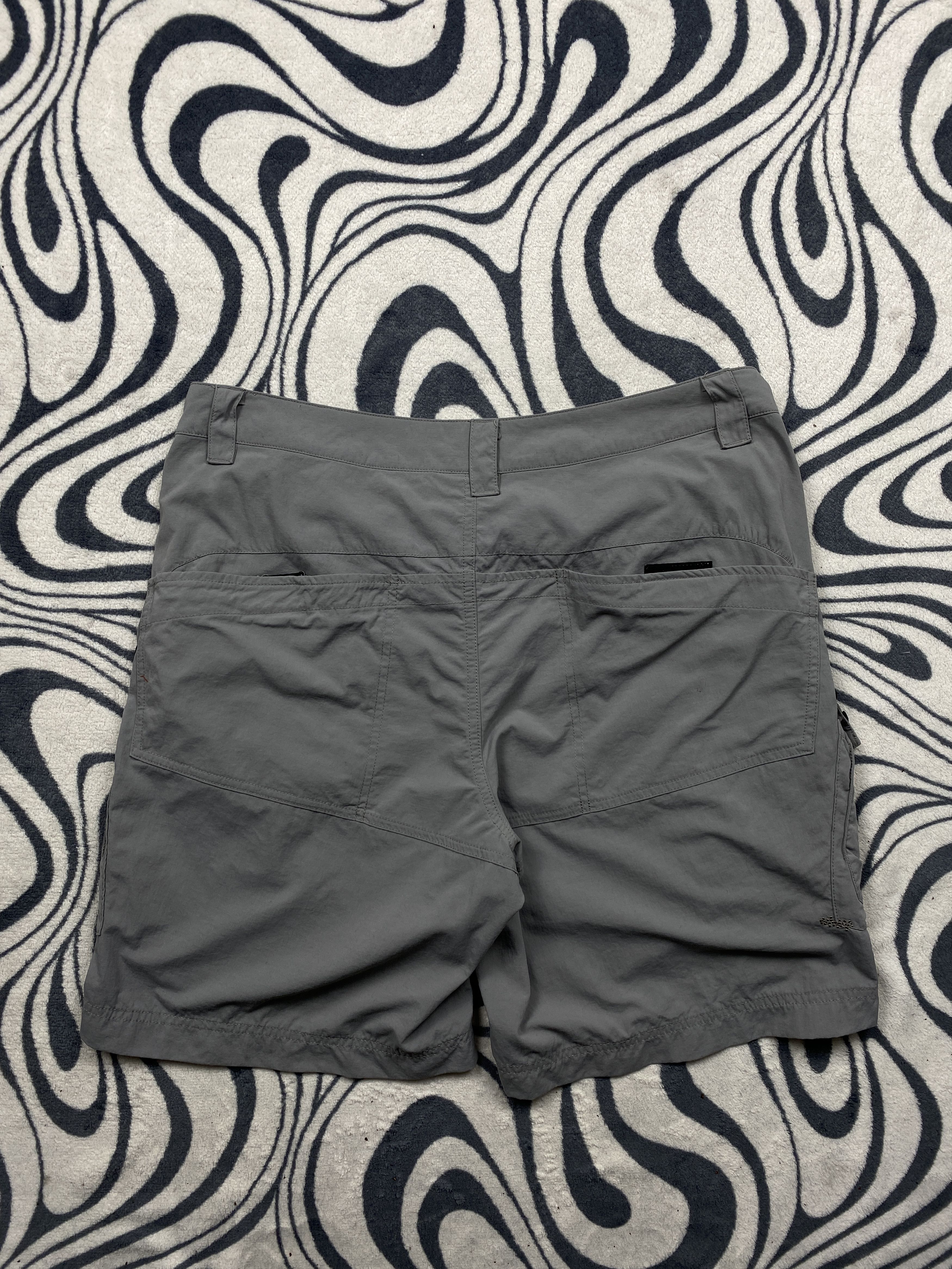 Mountain Hardwear × Vintage Mountain Hardwear Vintage Outdoor Cargo Shorts Size US 34 / EU 50 - 5 Thumbnail