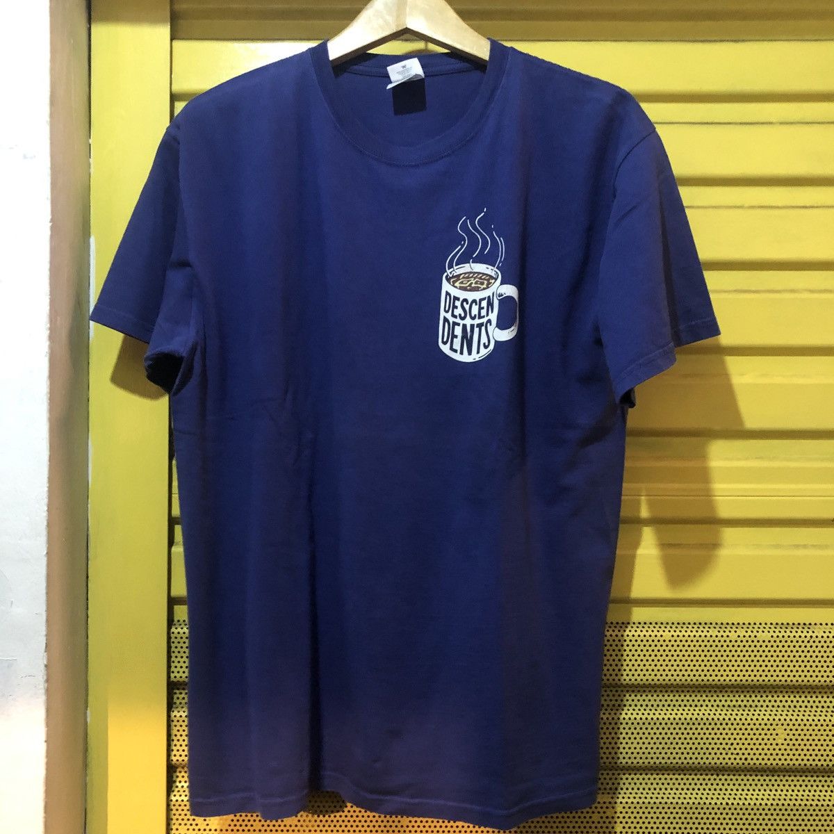 Band Tees Descendents All o Gistics band tee Size US L / EU 52-54 / 3 - 1 Thumbnail