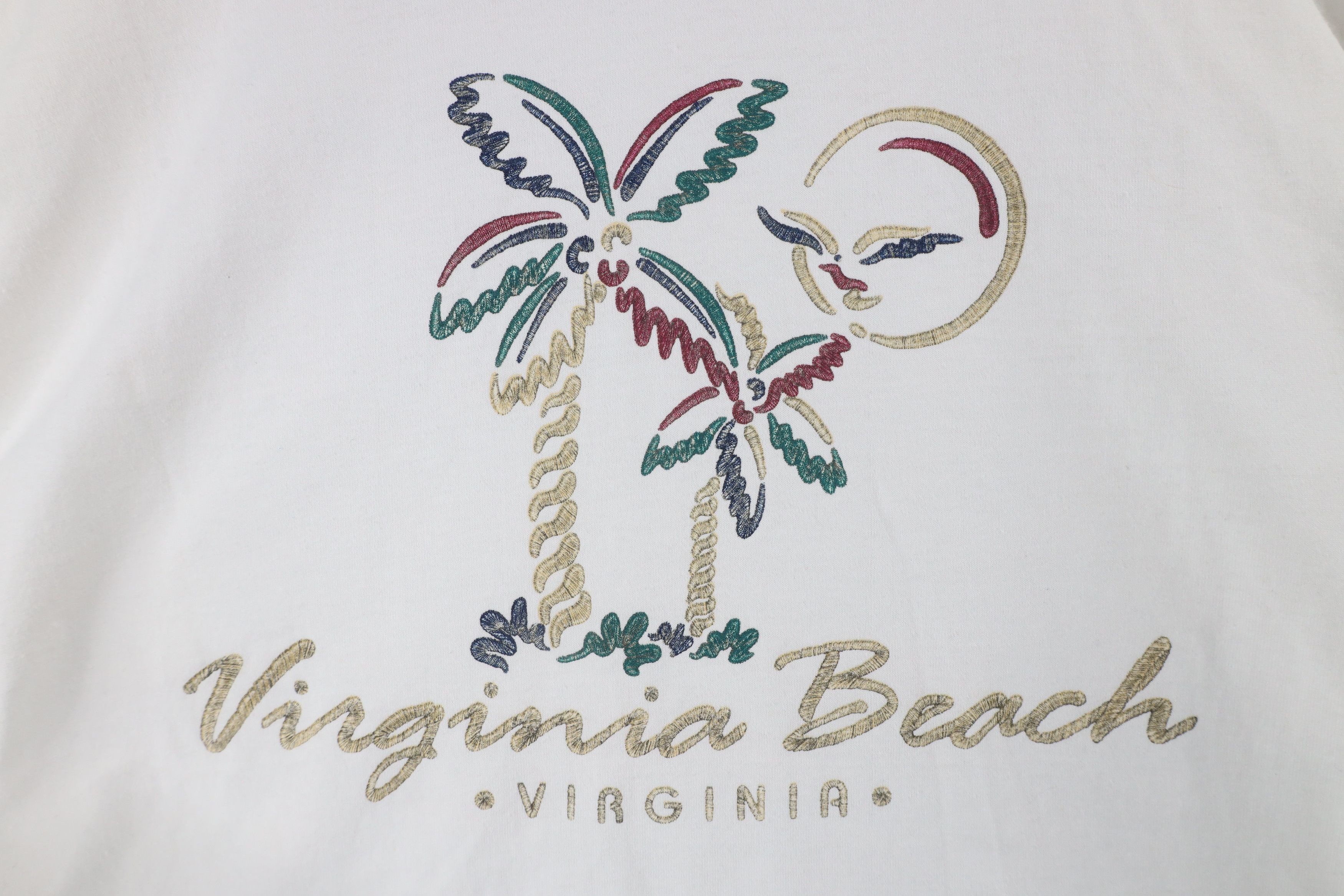 Vintage Vintage 90s Streetwear Virginia Beach Palm Tree T-Shirt USA Size US XL / EU 56 / 4 - 4 Thumbnail