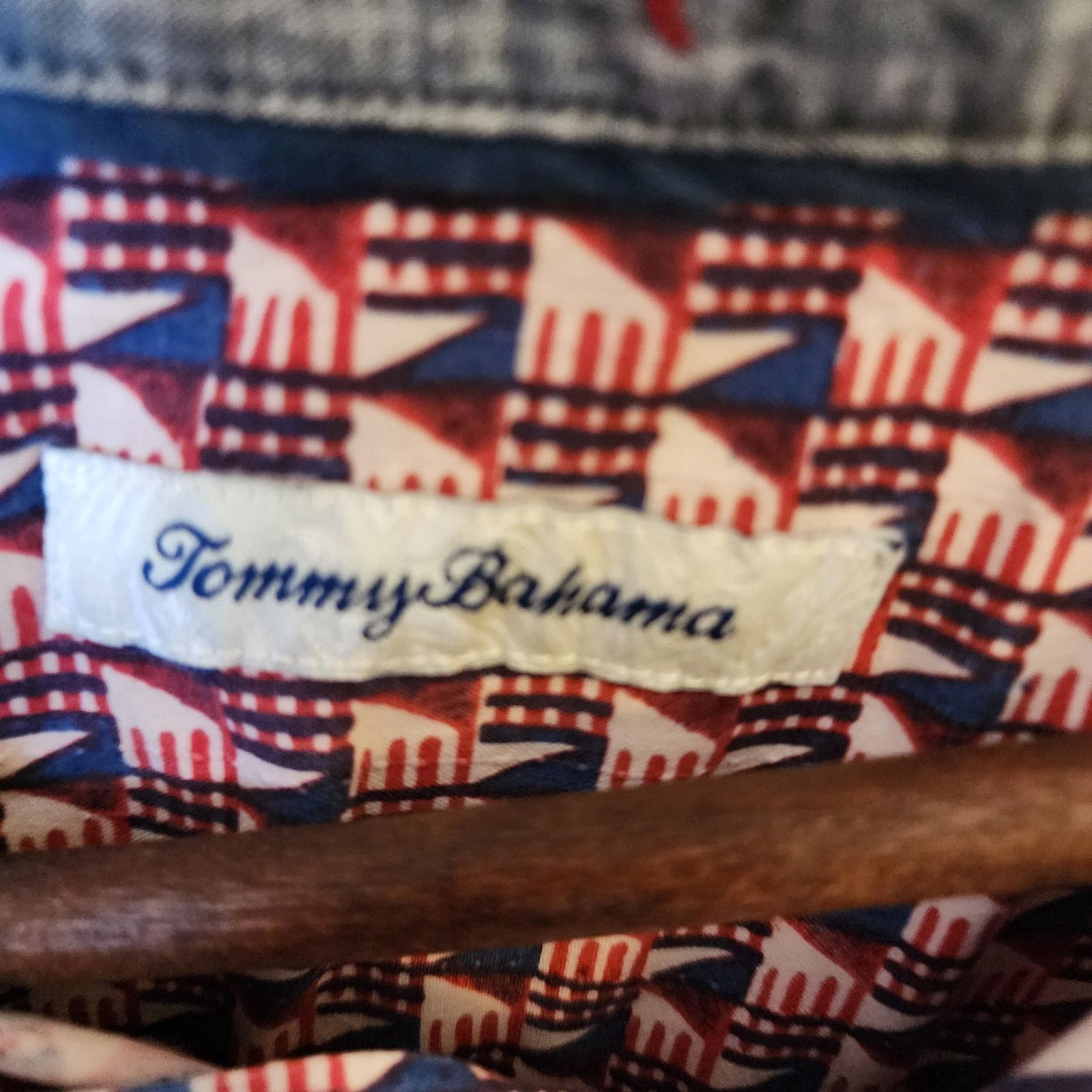 Tommy Bahama Tommy Bahama Men's Silk Button Up Large Geometric Size US L / EU 52-54 / 3 - 3 Thumbnail