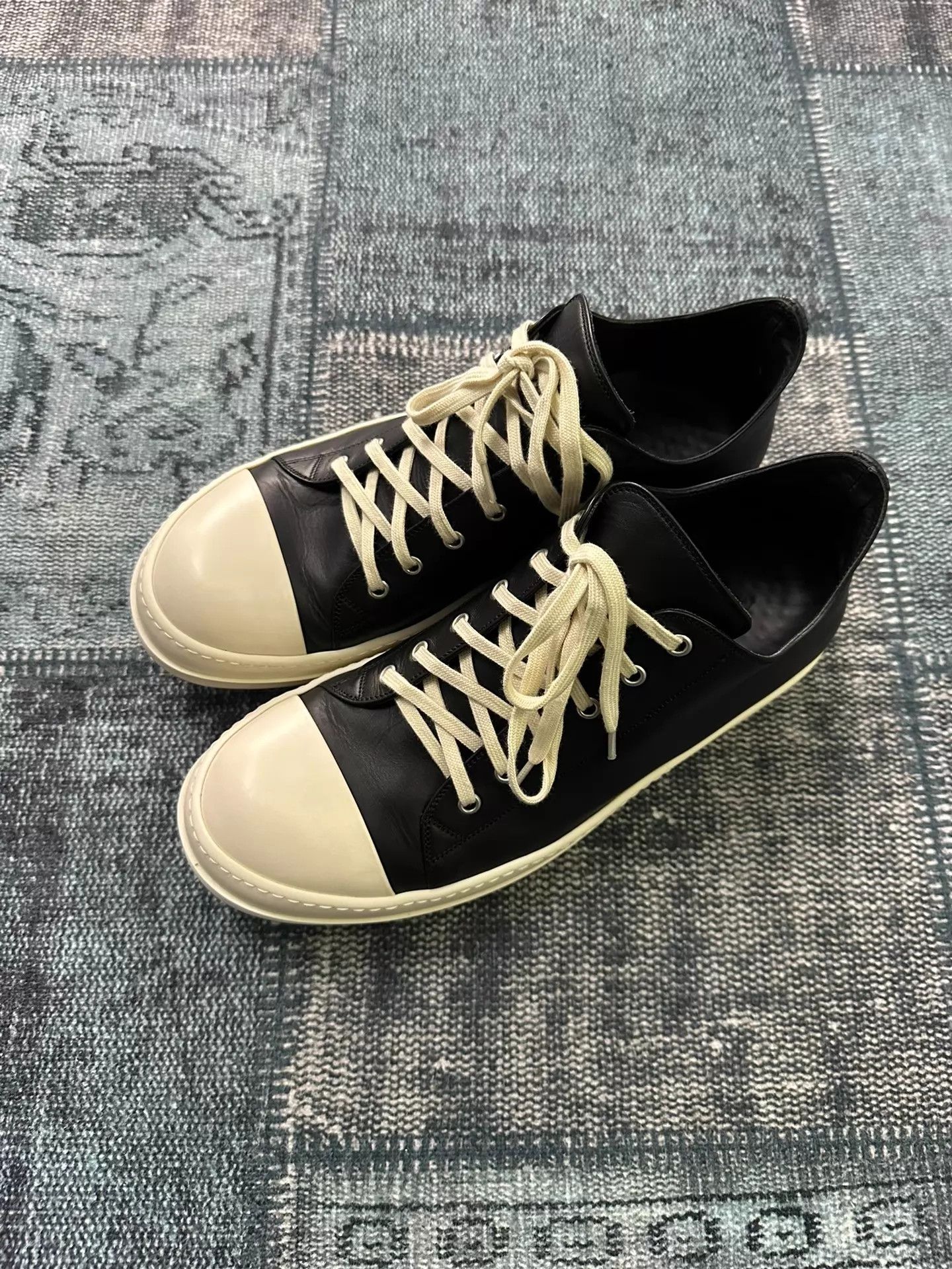 Rick Owens Rick Owens Mainline Low Top Sheepskin 45 (44) Worn 2x Size US 11 / EU 44 - 3 Thumbnail