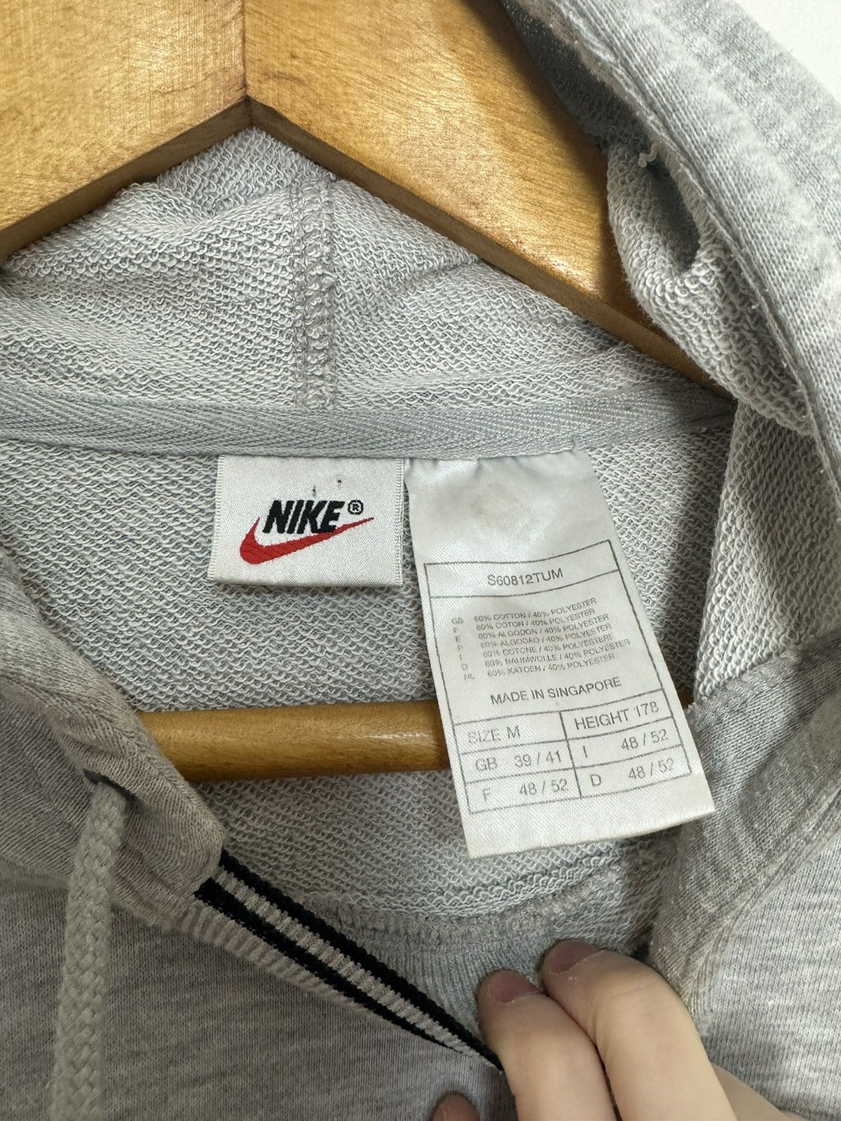 Nike Vintage Nike USA big logo swoosh hoodie streetwear 90s Size US M / EU 48-50 / 2 - 4 Thumbnail