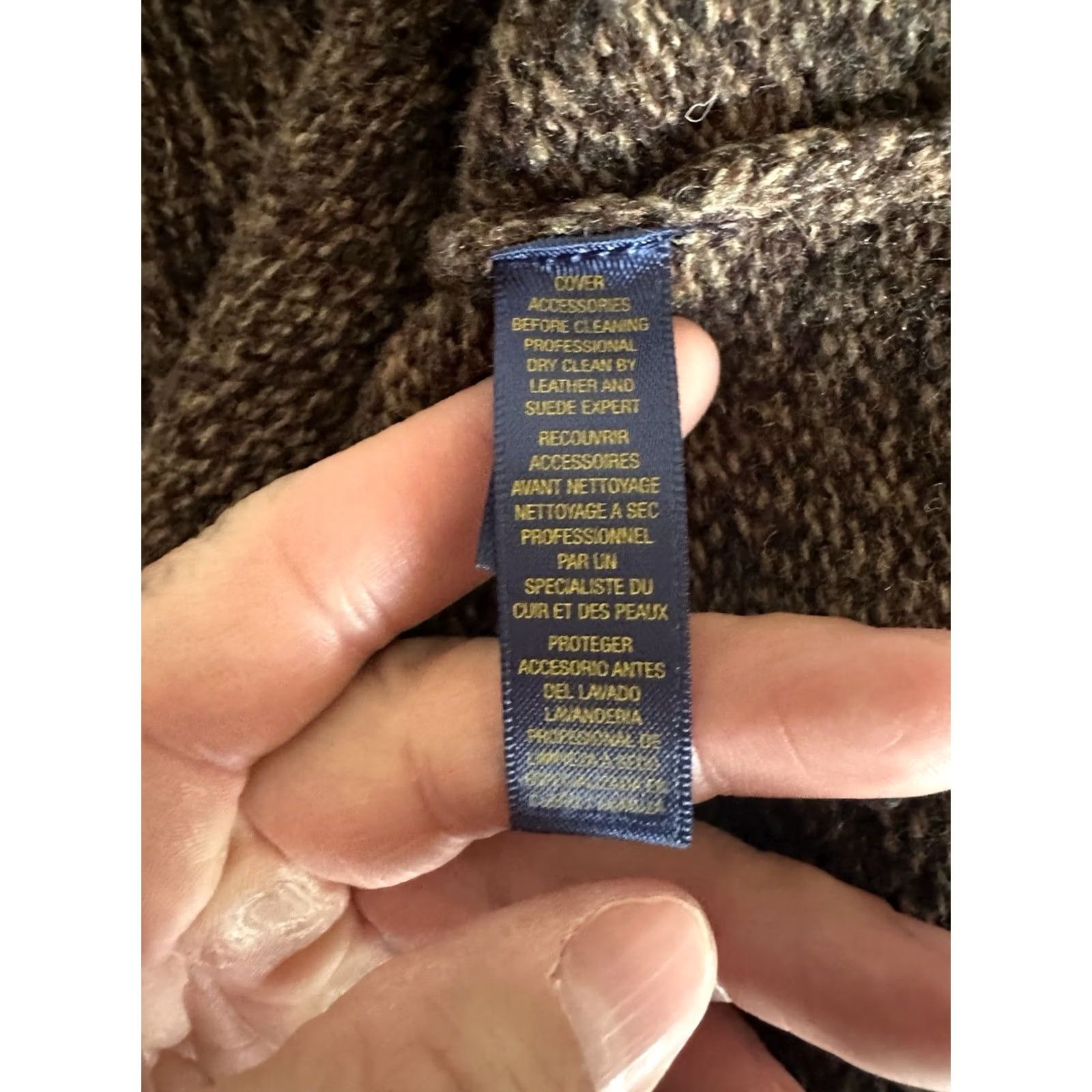 Ralph Lauren VINTAGE Womens Rugby Ralph Lauren Cardigan Wool Shawl Sleeve Long Pockets Leather Football Buttons Brown 100% Wool Medium NEW Size M / US 6-8 / IT 42-44 - 7 Thumbnail