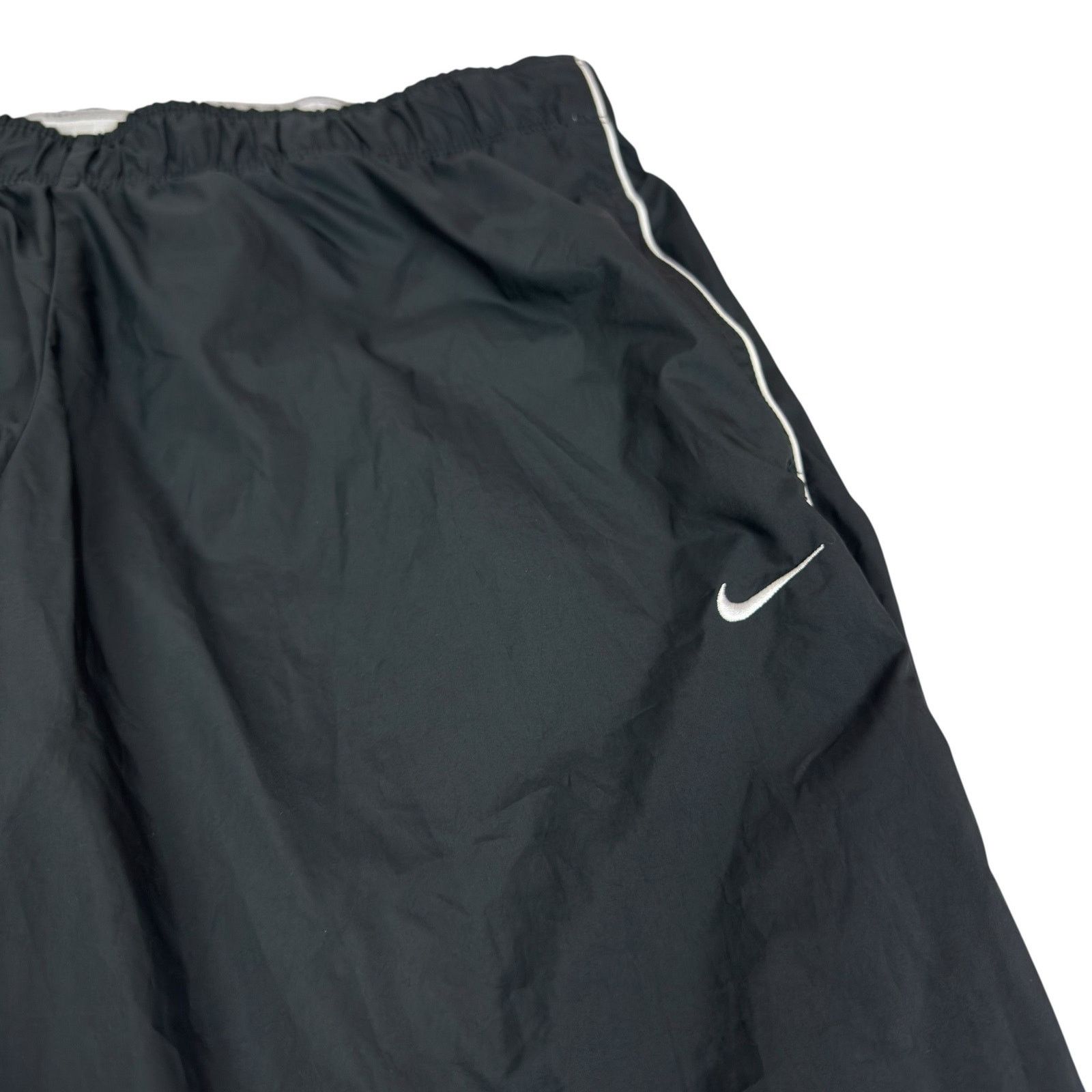 Japanese Brand × Nike Nike The Athletic Dept Men's Black Solo Swoosh Capri Pants S Size US 30 / EU 46 - 3 Thumbnail