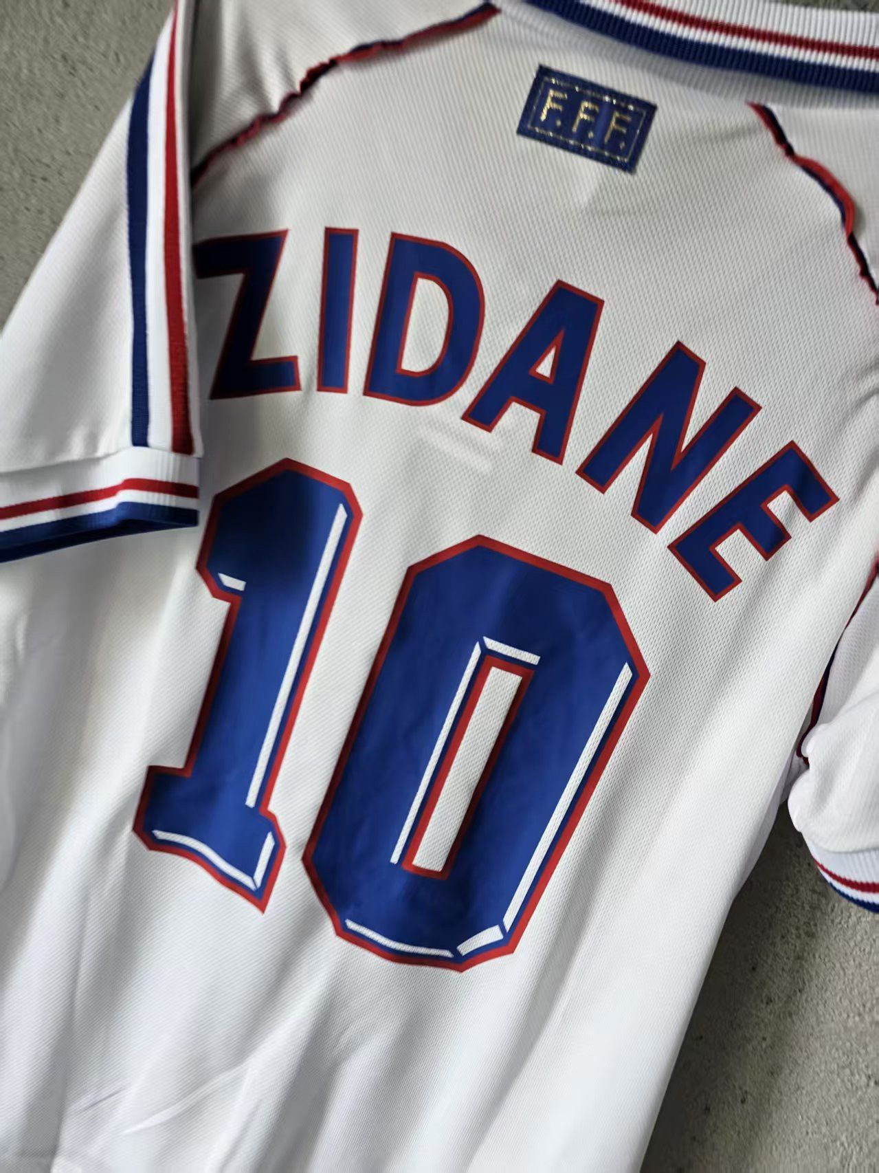 Other 1998 France Zidane Jersey Away Size US XL / EU 56 / 4 - 3 Thumbnail