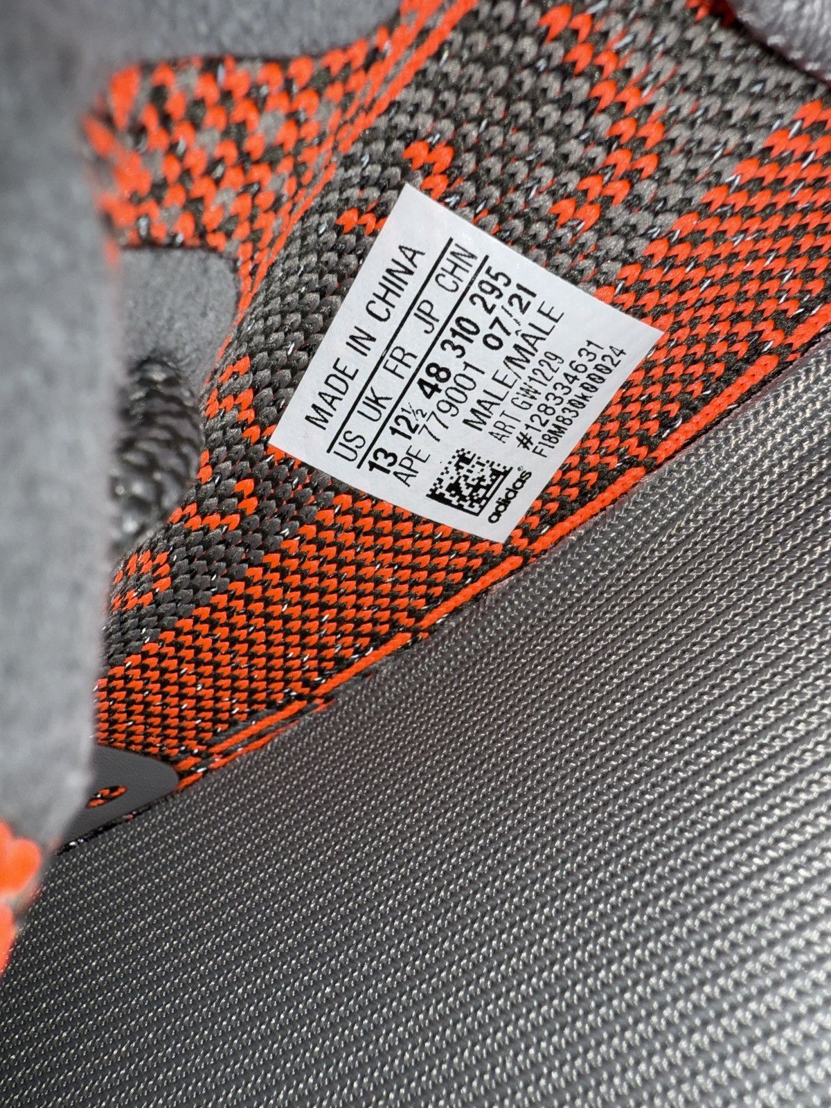 Yeezy Yeezy Boost 350 Beluga Reflective Size US 13 / EU 46 - 10 Thumbnail
