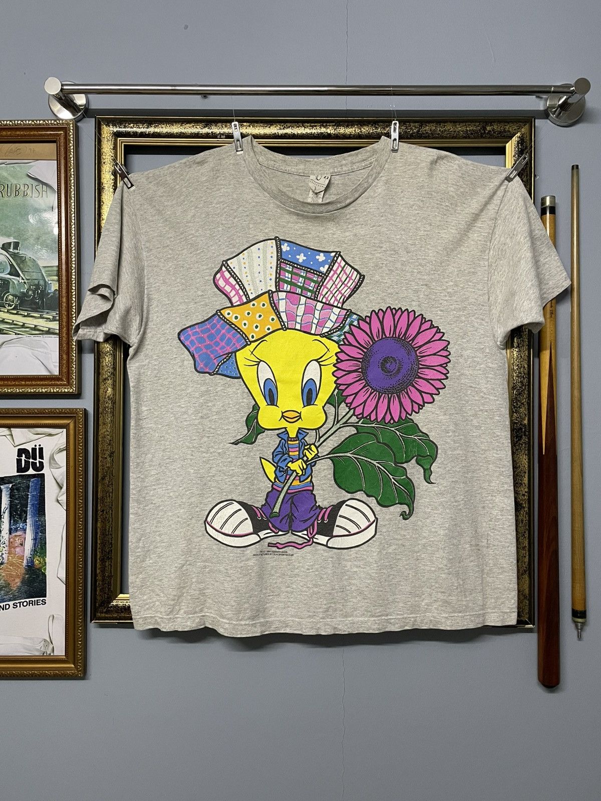 Vintage Vintage 1994 Warner Bross Tweety Bird Looney Tunes Tshirt Size US L / EU 52-54 / 3 - 1 Thumbnail