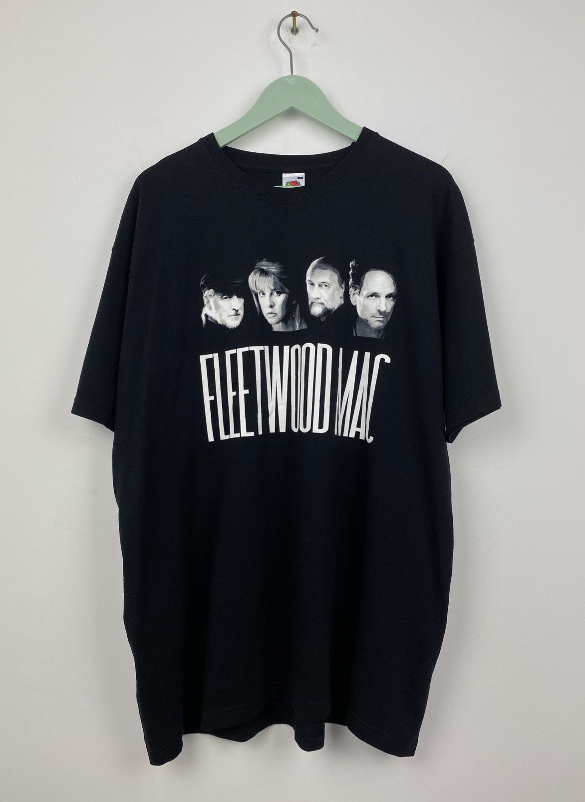 Band Tees Fleetwood Mac 2013 Y2K T Shirt Tee Pink Floyd Size US XL / EU 56 / 4 - 1 Thumbnail