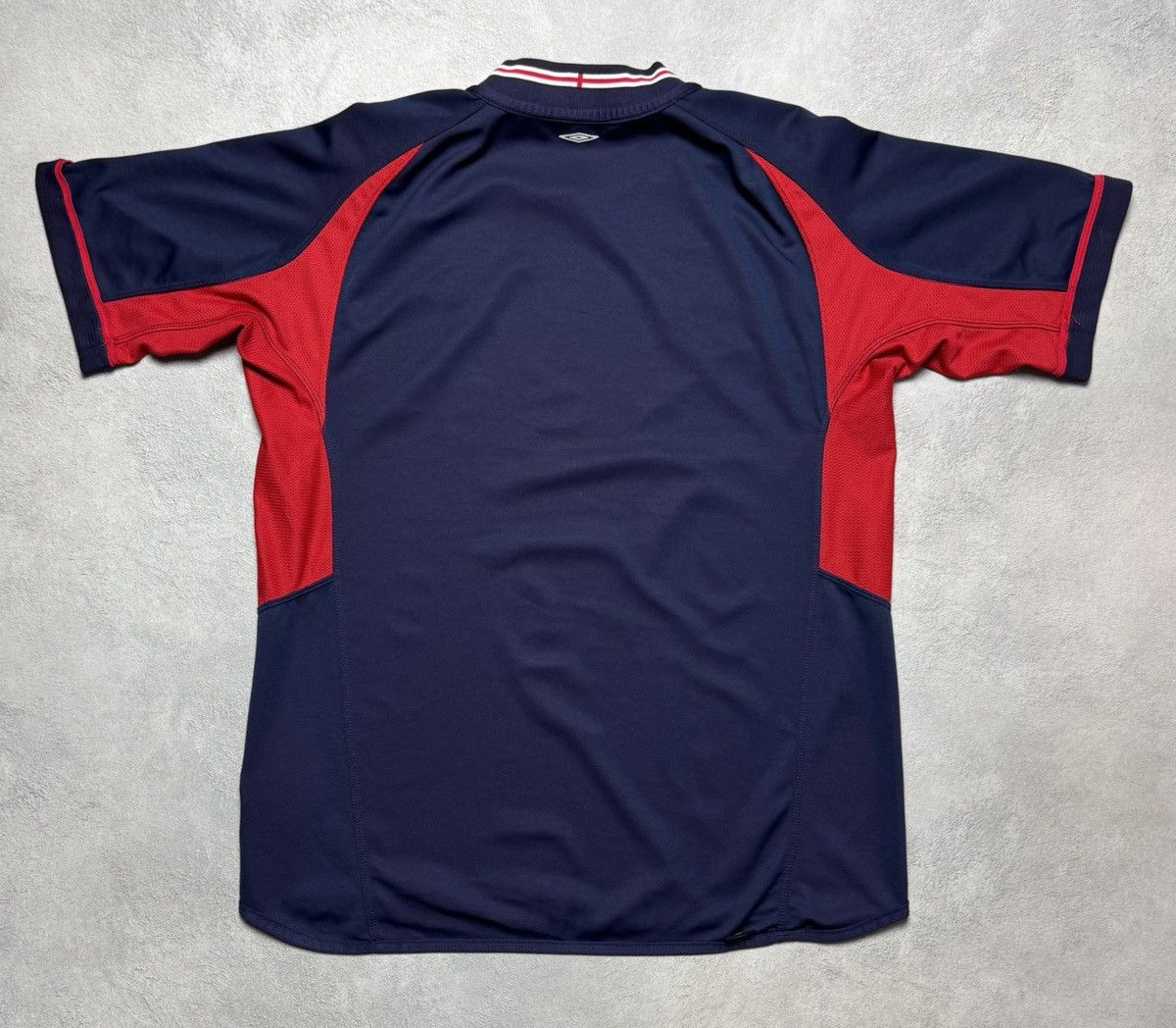 Umbro England 2002 2004 Home Football Shirt Soccer Jersey Umbro Size US XL / EU 56 / 4 - 4 Thumbnail