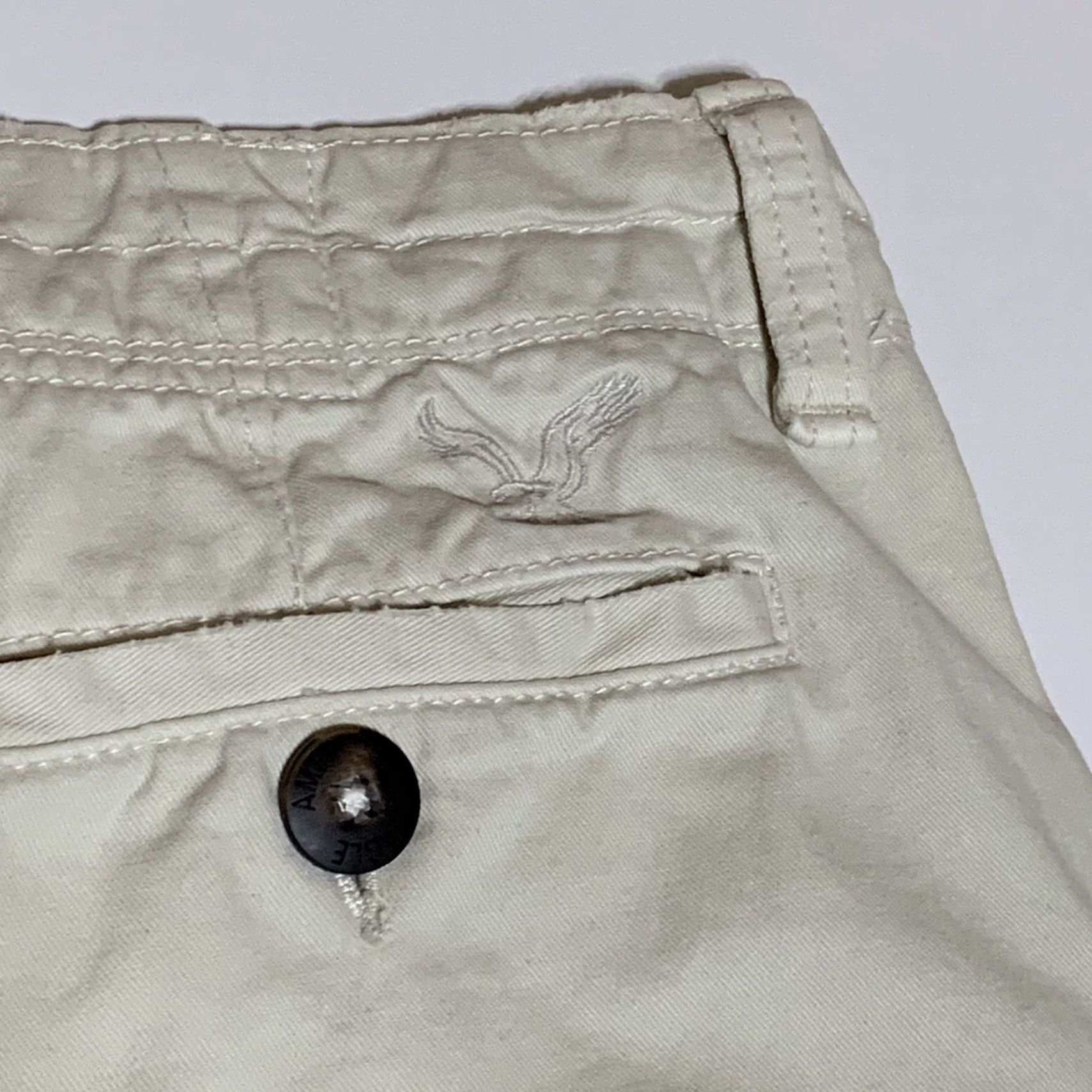 American Eagle Outfitters American Eagle Outfitters Chino Shorts Mens 33 Beige Khaki Flat Front Casual 11in Inseam Longer Length Tag 30 Measures 33 Size US 33 - 8 Thumbnail