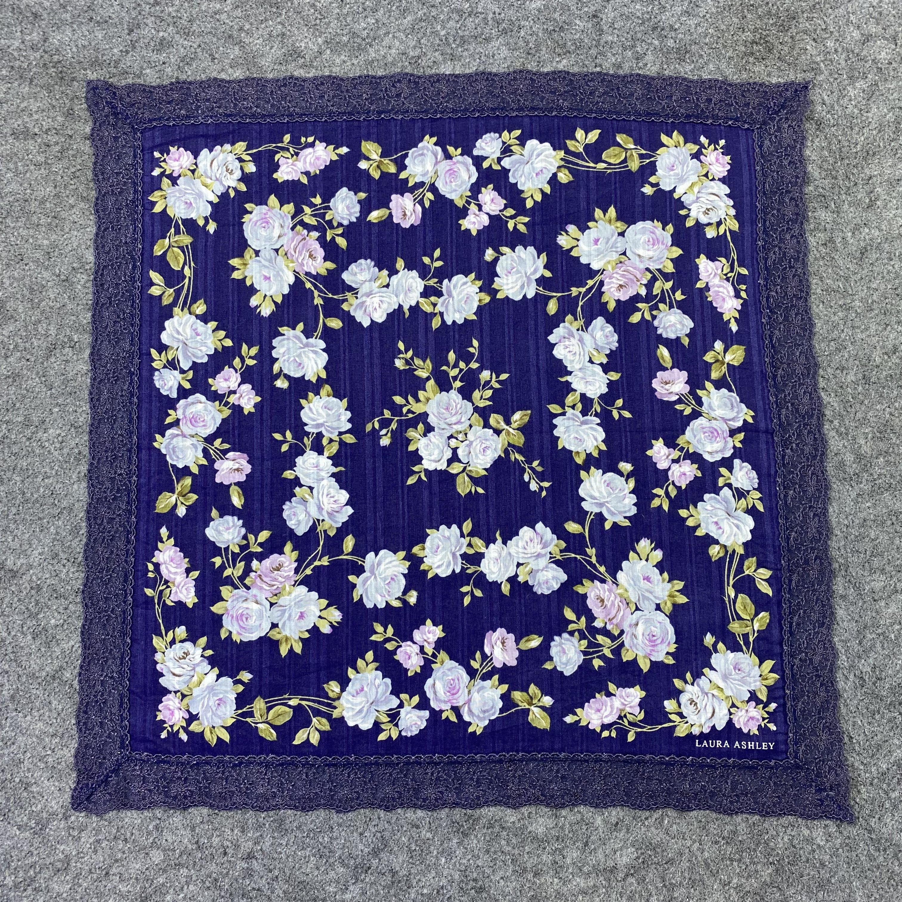 Laura Ashley Laura Ashley Handkerchief Neckerchief Bandana-B1992 Size ONE SIZE - 3 Thumbnail