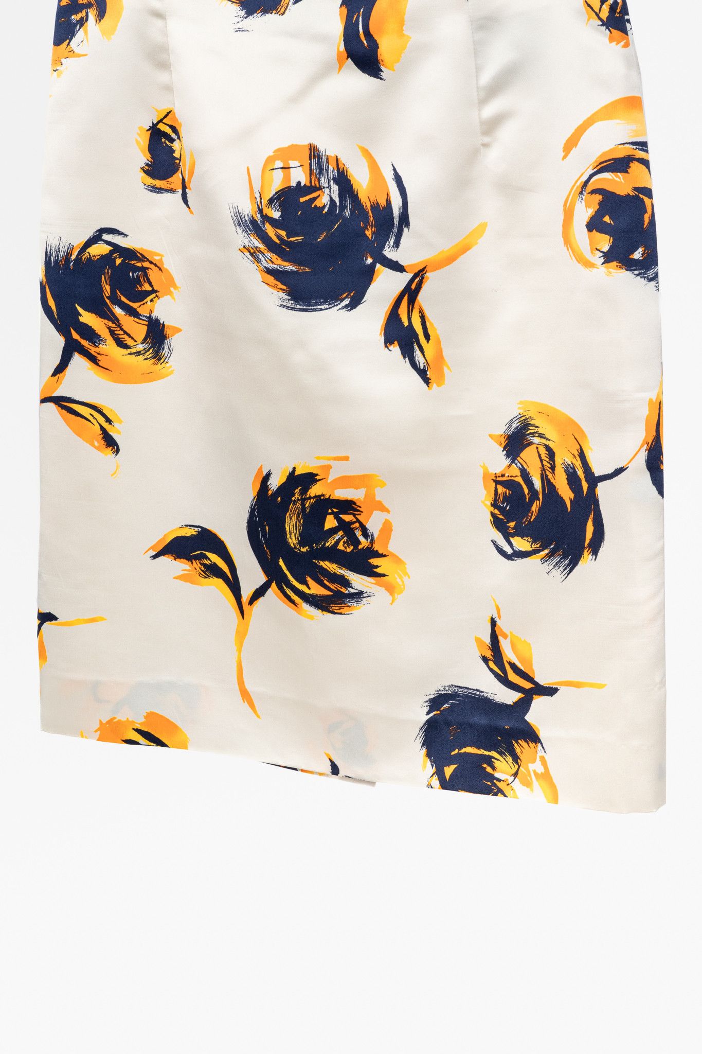 Dior Christian Dior White Silk Floral-Print Pencil Skirt Size 32" / US 10 / IT 46 - 5 Thumbnail