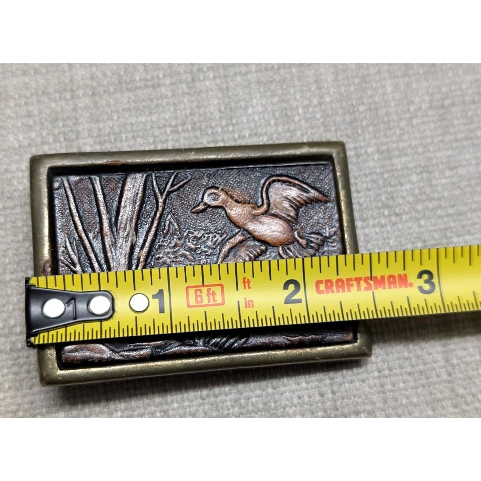 Vintage TOOLED belt buckle HANDCRAFTED leather 1970s vintage DUCKS hunting WESTERN brass belt buckle Men XS? Size ONE SIZE - 6 Thumbnail