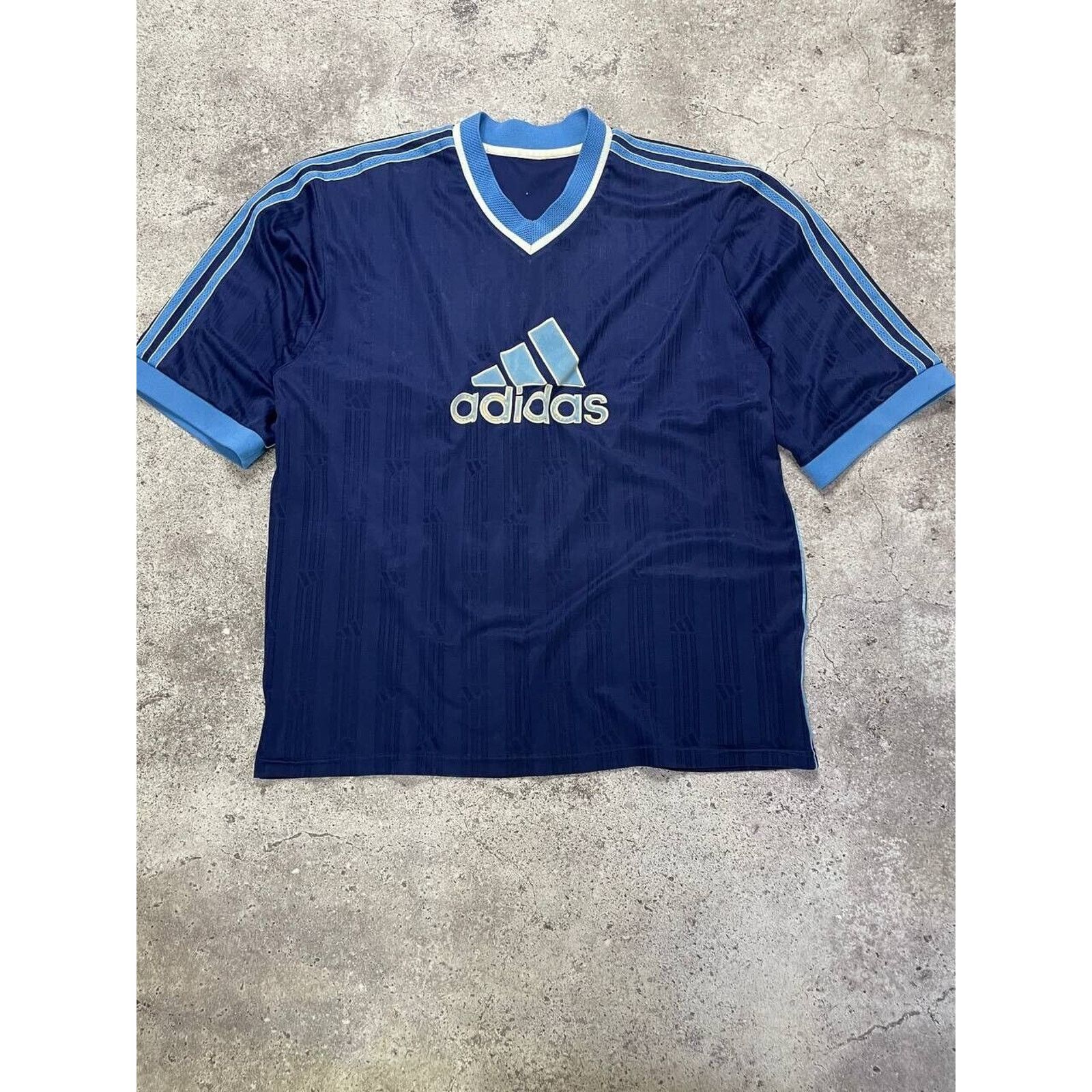 Adidas × Vintage Vintage Adidas Navy Blue V-Neck Soccer Jersey XL Sportswear Size US XL / EU 56 / 4 - 1 Thumbnail