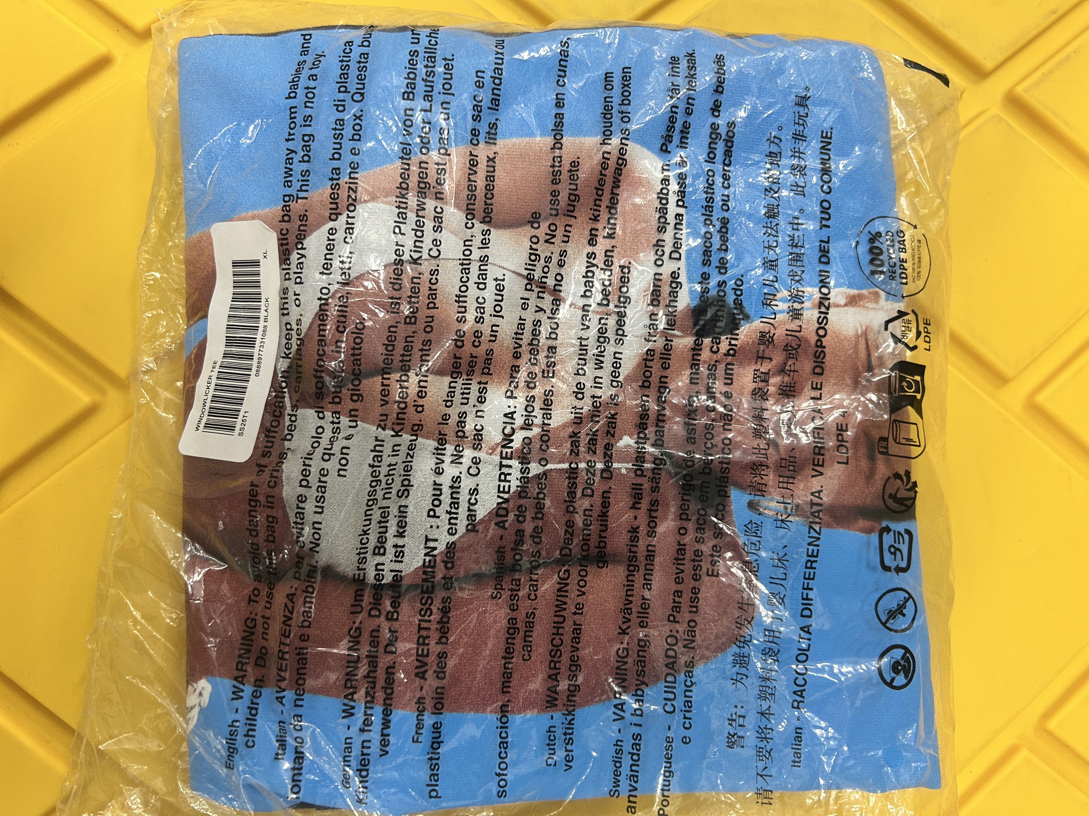Supreme supreme / Aphex Twin Windowlicker tee Size US XL / EU 56 / 4 - 5 Thumbnail