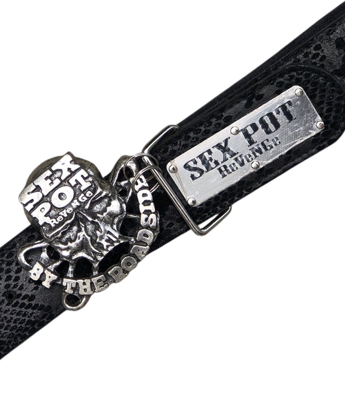 Sex Pot ReVeNGe Sex Pot Skull Buckle Snake Skin Belt Bondage Style Size ONE SIZE - 2 Thumbnail