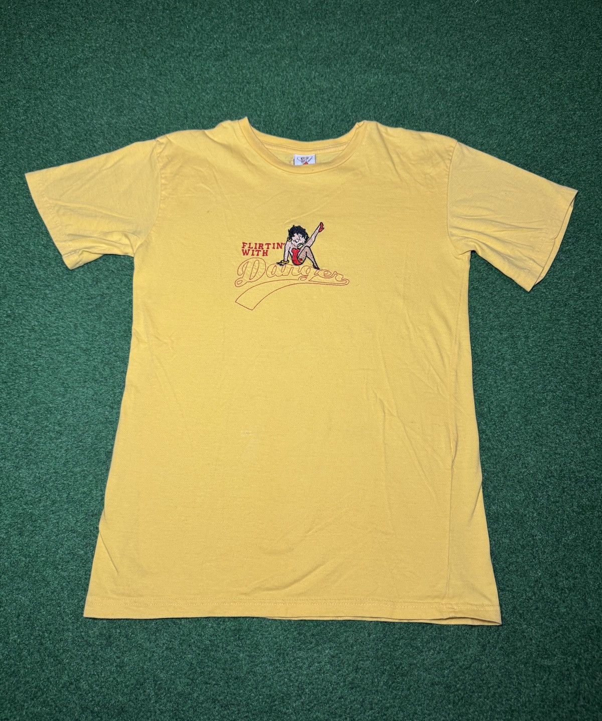 Vintage Betty Boop Flirtin With Danger Vintage Y2K M Womens T Shirt Size M / US 6-8 / IT 42-44 - 1 Thumbnail