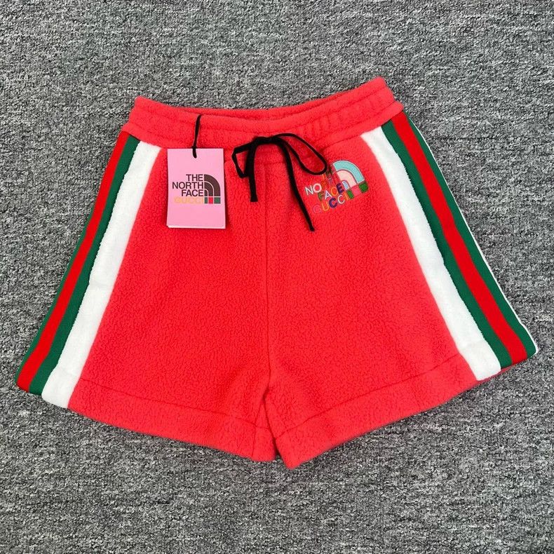 Gucci Gucci Size XS Co-branded tnf fleece shorts 2504-Nextarrow Size US 27 - 1 Thumbnail