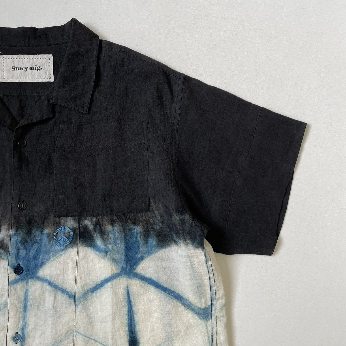 Story Mfg. ‘Peace Tie Dye Print’ Linen Shirt Size US M / EU 48-50 / 2 - 8 Thumbnail
