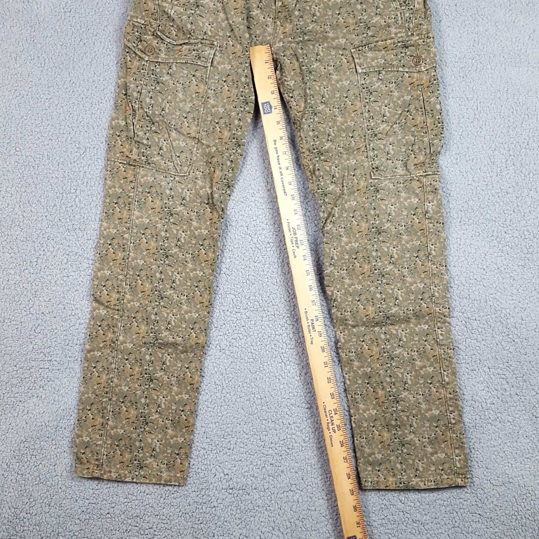 Levi's VINTAGE Levi's Military Cargo Camo Pants Men's Size 33x32 Green Camouflage Straight Leg 90s Military Workwear Size US 33 - 6 Thumbnail