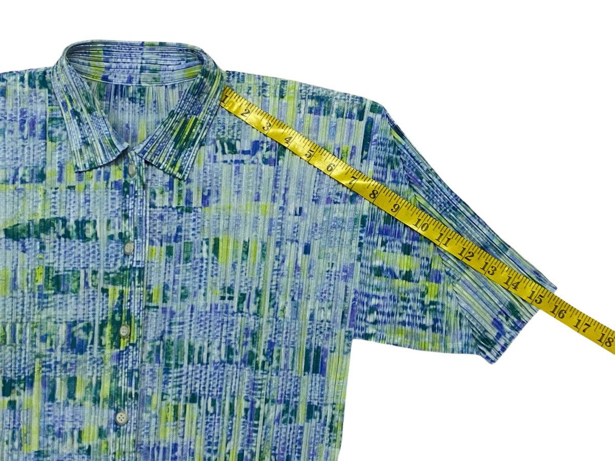 Issey Miyake × Pleats Please Issey Miyake Pleats Please Pleated Multicolor Top Short Sleeve Button Ups Size L / US 10 / IT 46 - 14 Thumbnail