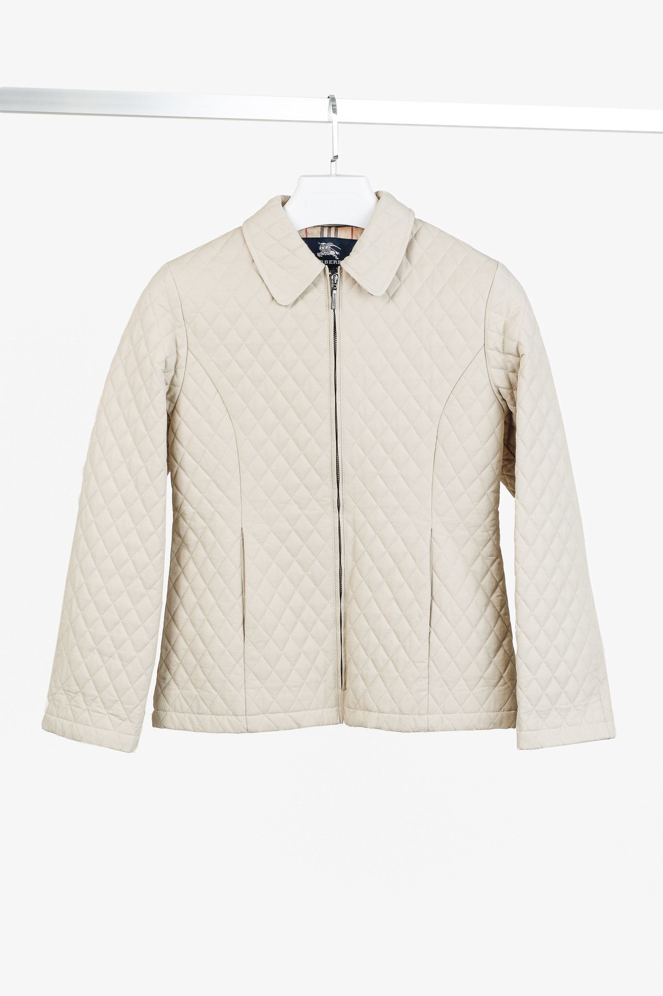 Burberry Burberry White Quilted Snap-Closure Jacket Size XS / US 0-2 / IT 36-38 - 1 Thumbnail