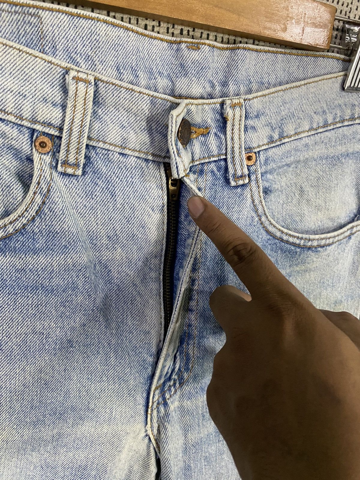 Levi's Vintage levis 80-90s 505 distressed denim Size US 30 / EU 46 - 12 Thumbnail