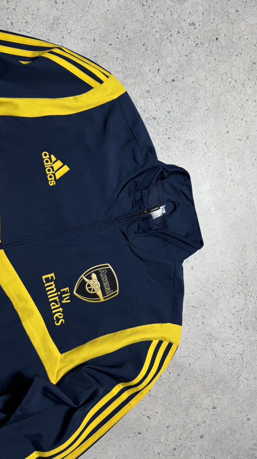 Adidas Adidas FC Arsenal Vintage Nylon Full Zip Jacket Football Size US L / EU 52-54 / 3 - 4 Thumbnail
