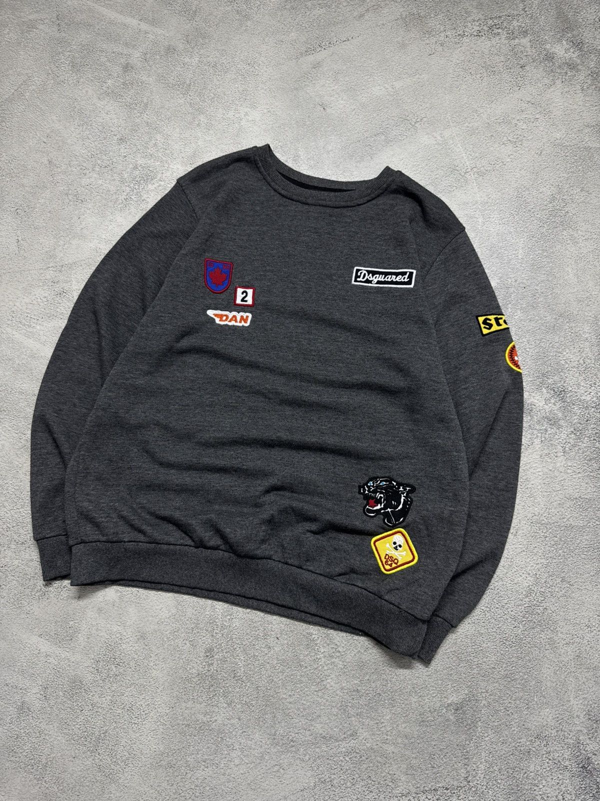 Dsquared2 Vintage Dsquared2 Sweatshirt Crewneck Patches Design Size US XL / EU 56 / 4 - 3 Thumbnail