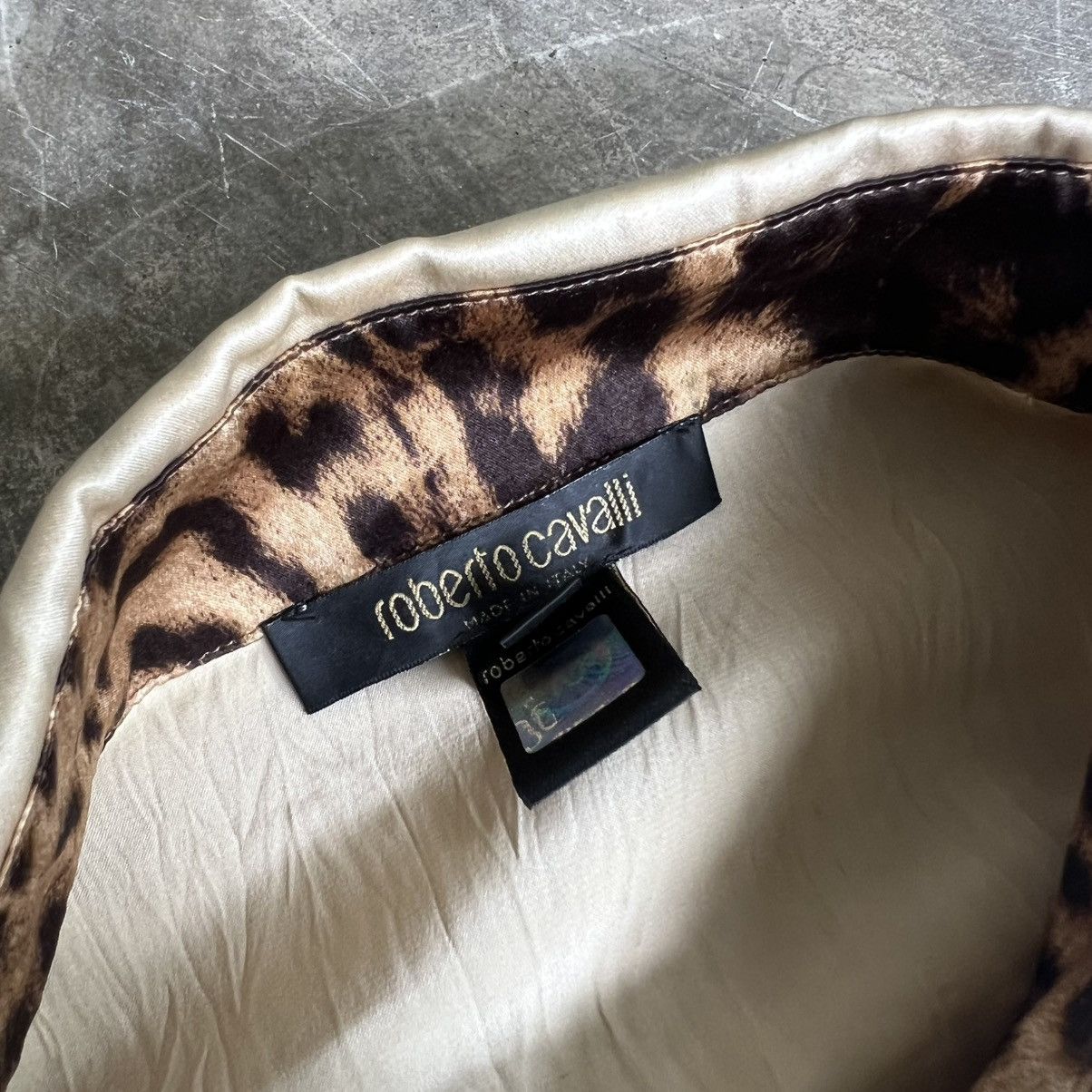 Roberto Cavalli 1990’s Roberto Cavalli Silk shirt Size S / US 4 / IT 40 - 5 Thumbnail