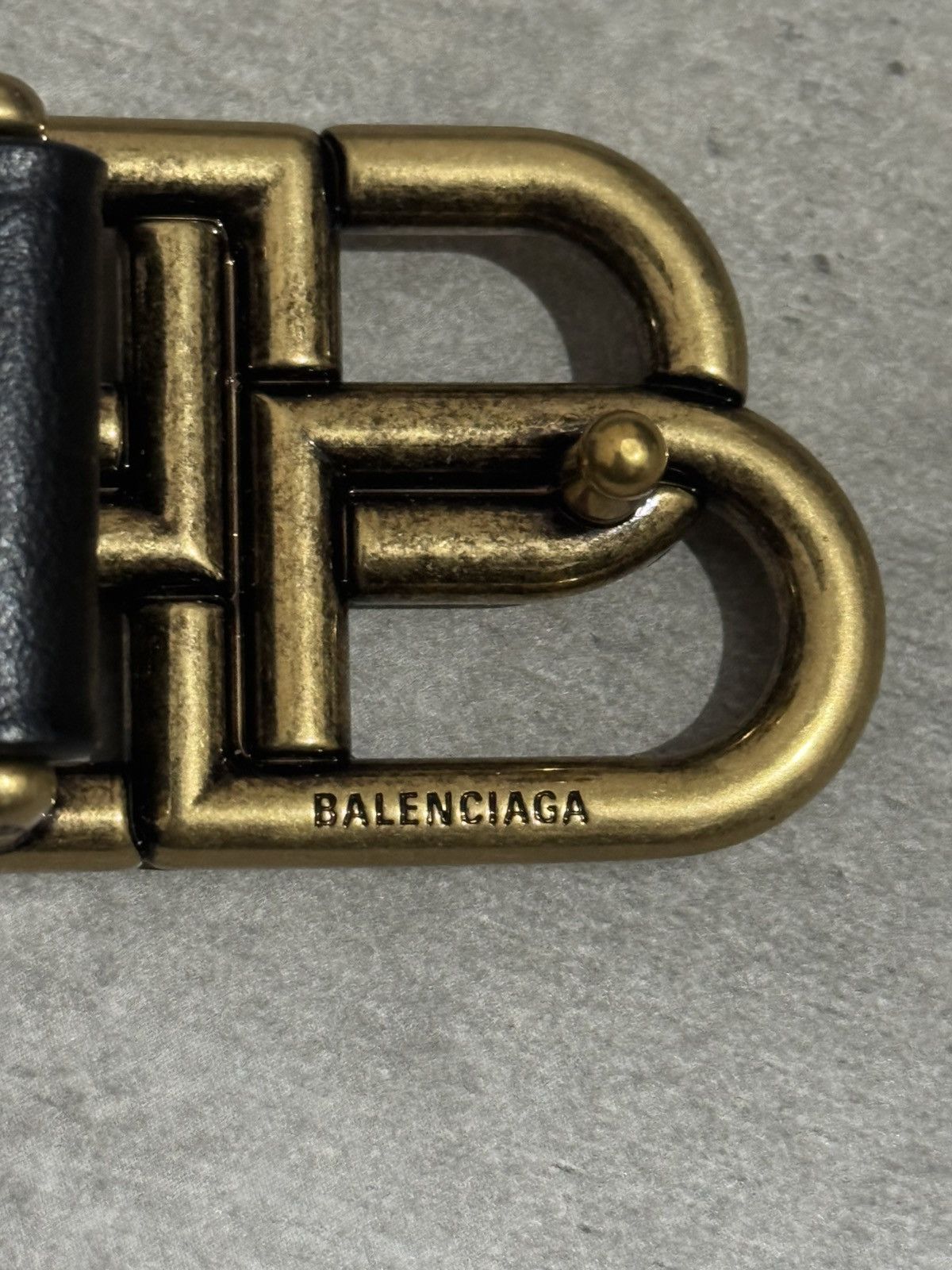 Balenciaga Balenciaga BB belt gold Size 36 - 3 Thumbnail