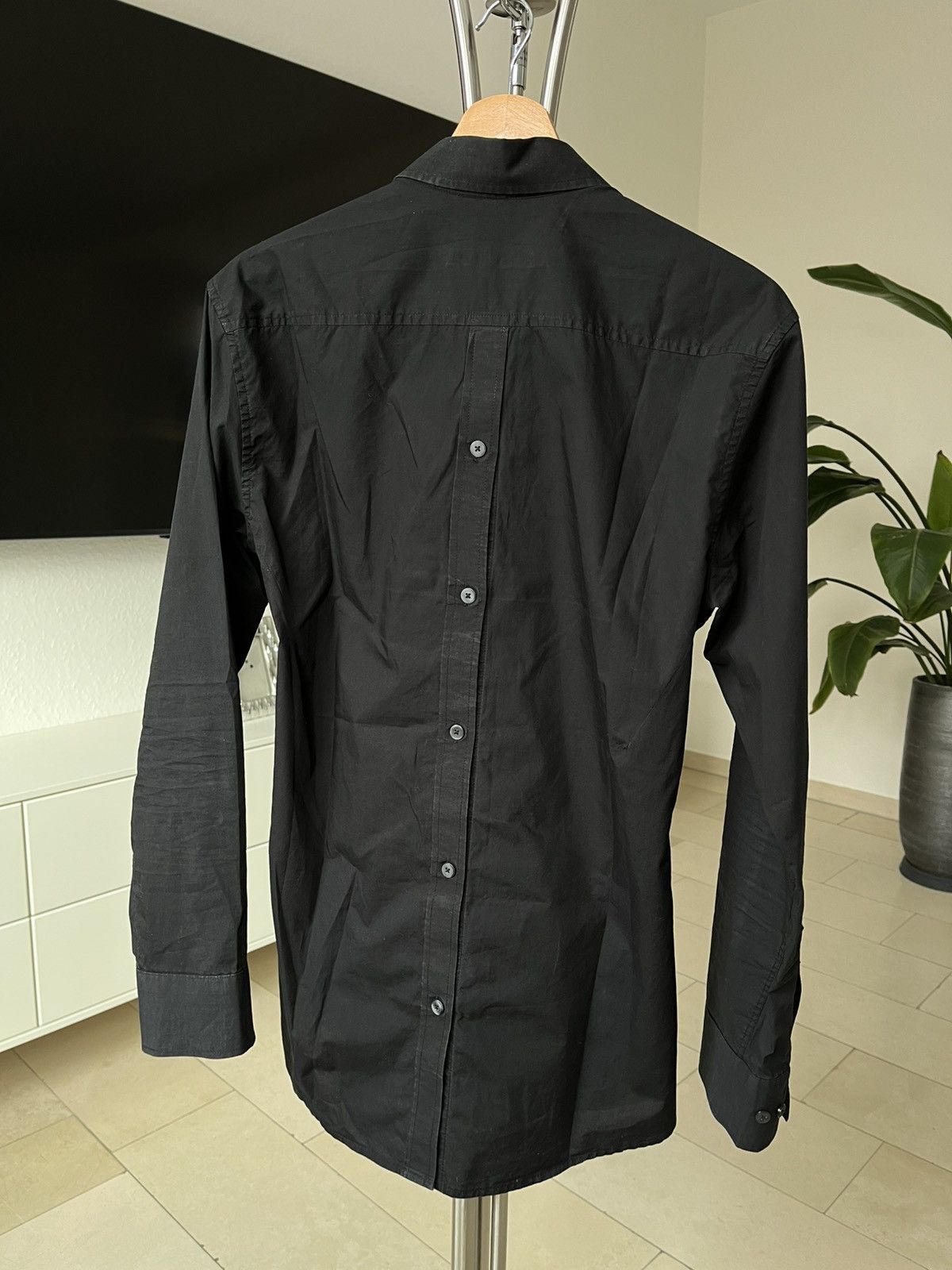 D.Gnak By Kang.D D.Gnak by Kang.G black shirt with button-up on back Size US S / EU 44-46 / 1 - 5 Thumbnail