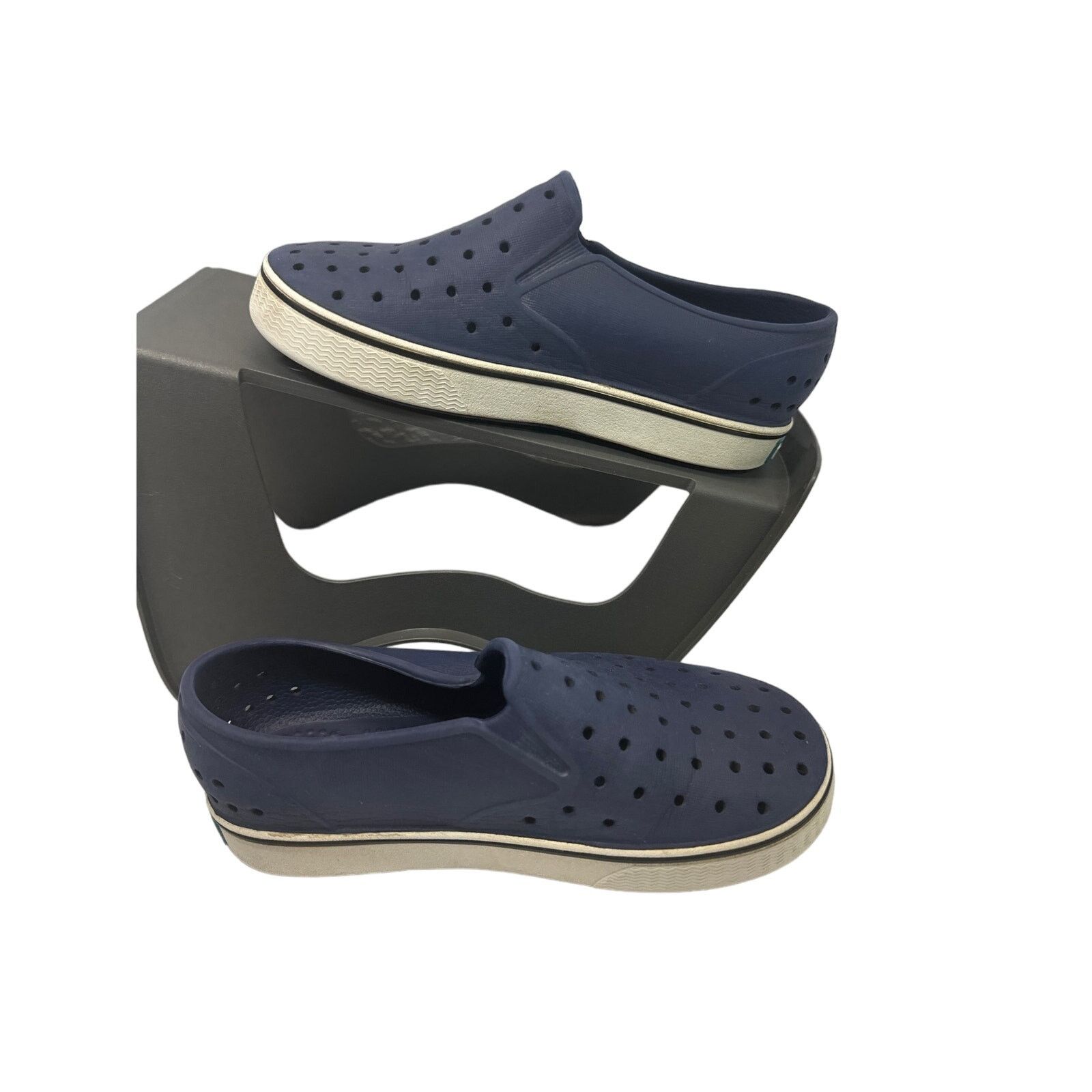 Native Native Blue Perforated Slip-On Sneakers Toddler Sz 8 Size US 8 / EU 41 - 2 Thumbnail