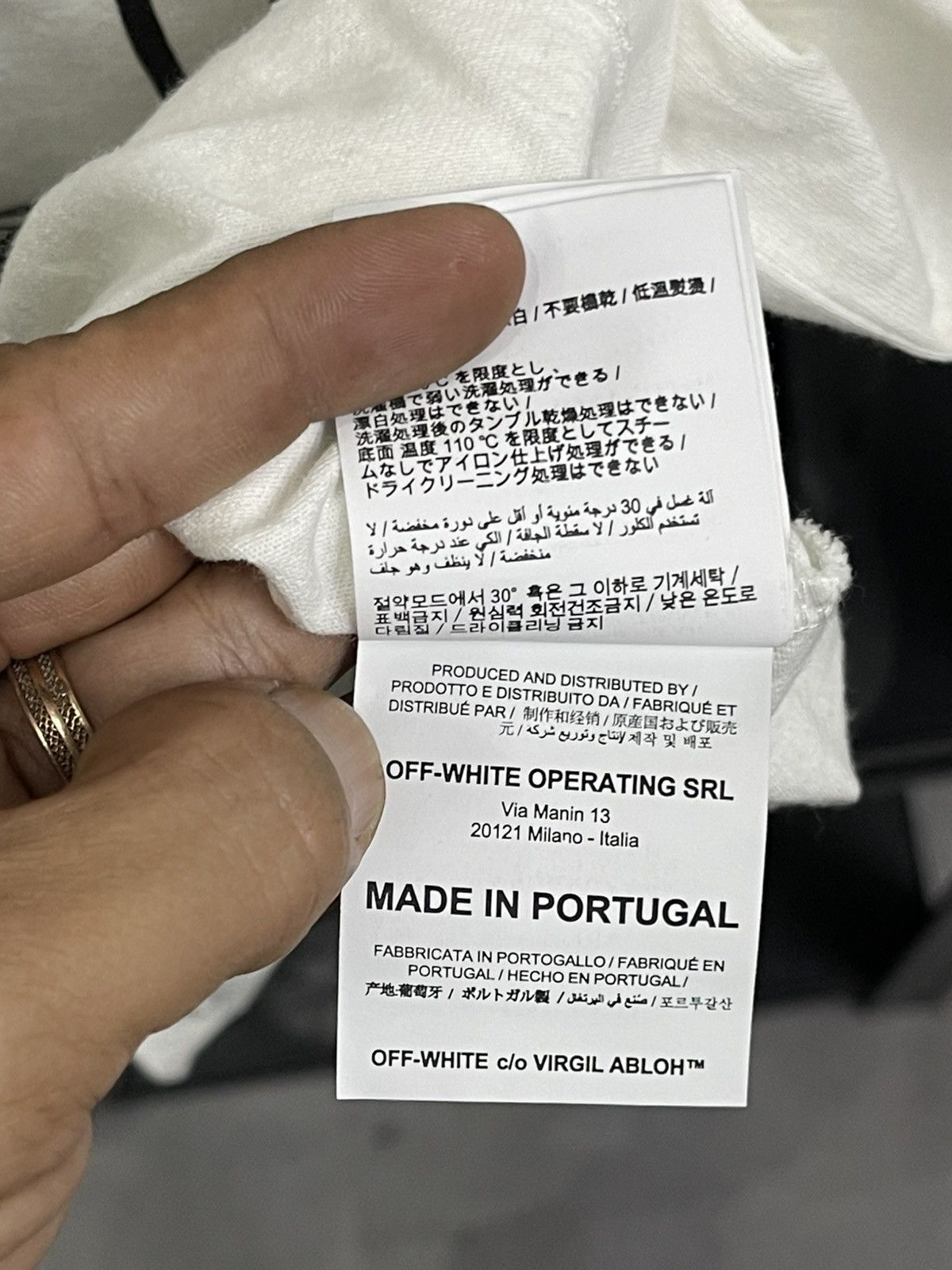 Futura × Off-White OFFWHITE X FUTURA OVERSIZE FIT L Size US XXS / EU 40 - 7 Thumbnail
