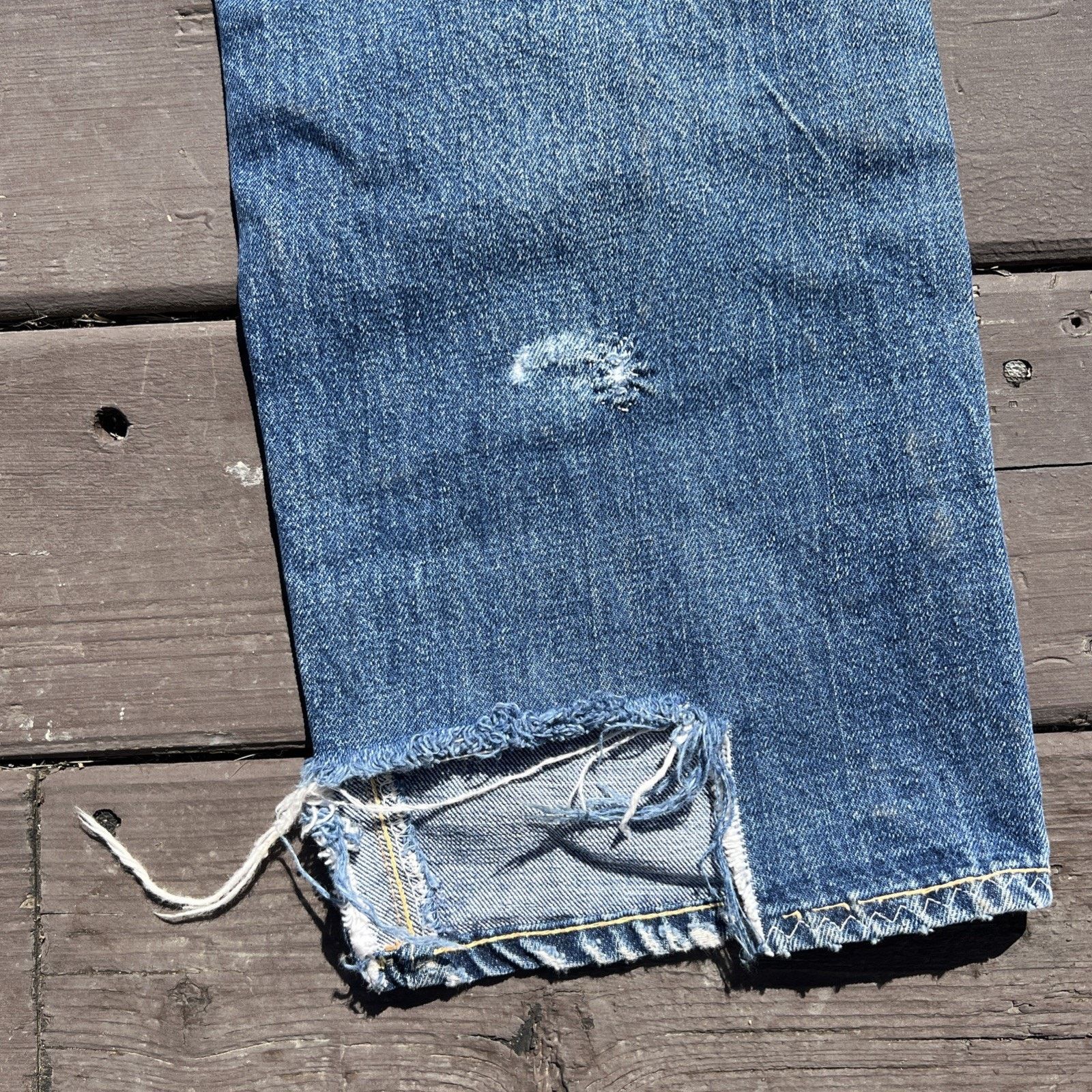 Levi's Vintage Levi's 501 60s Jeans W32 L30 Big E Lemon Stitch V Size US 30 / EU 46 - 16 Thumbnail