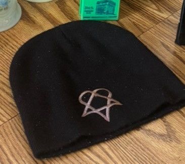 Other Vintage heartagram HIM/ BAM beanie. One size fits all. Size ONE SIZE - 1 Preview